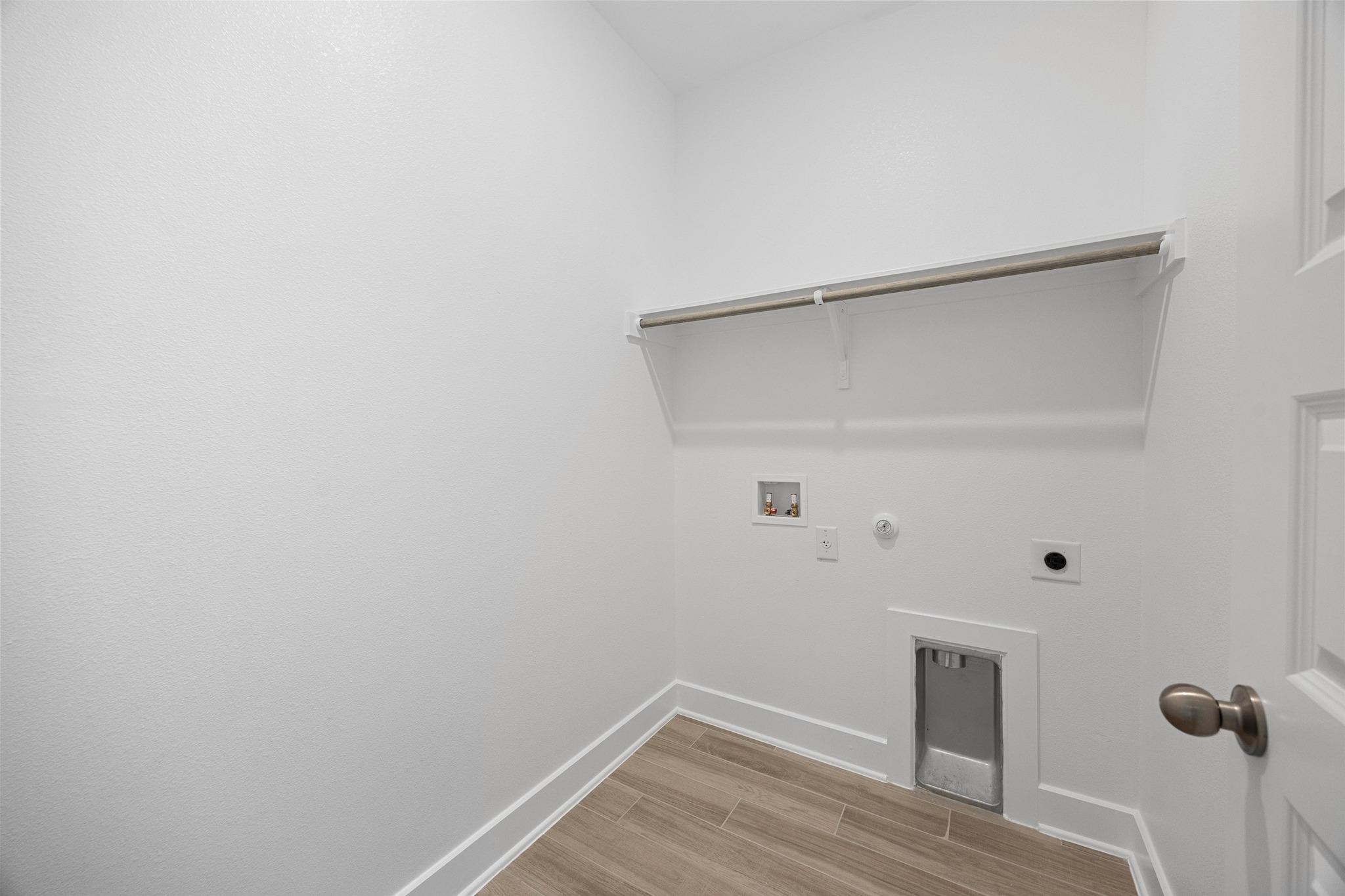 120 Emerald Grove Dr, Georgetown, TX 78633