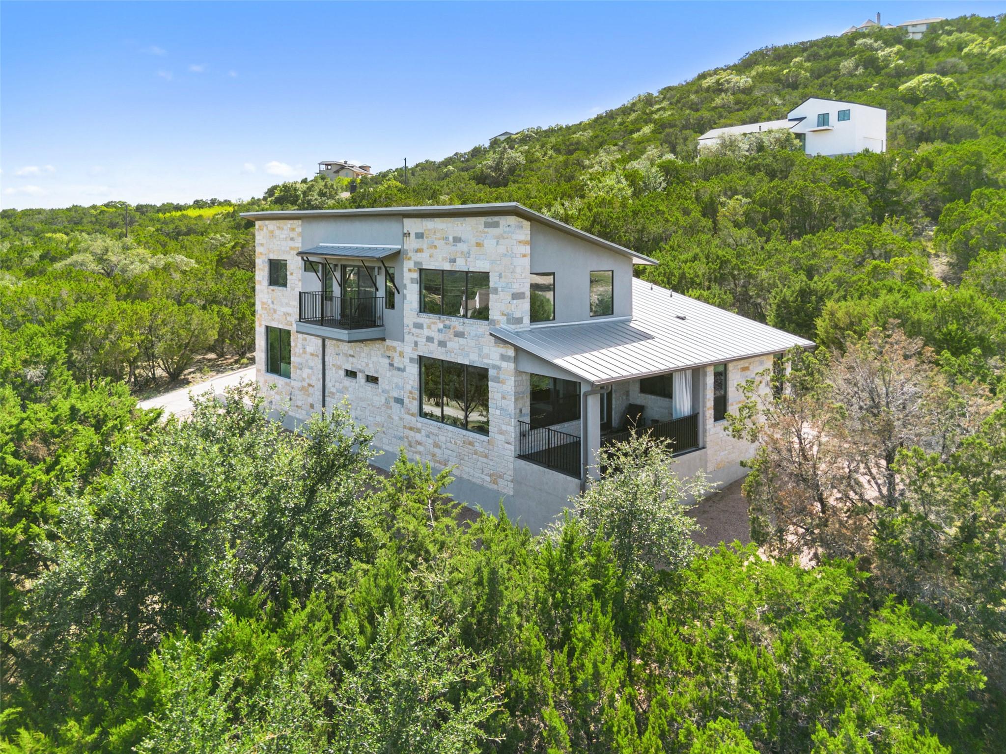 17644 W Reed Parks Rd, Jonestown, TX 78645
