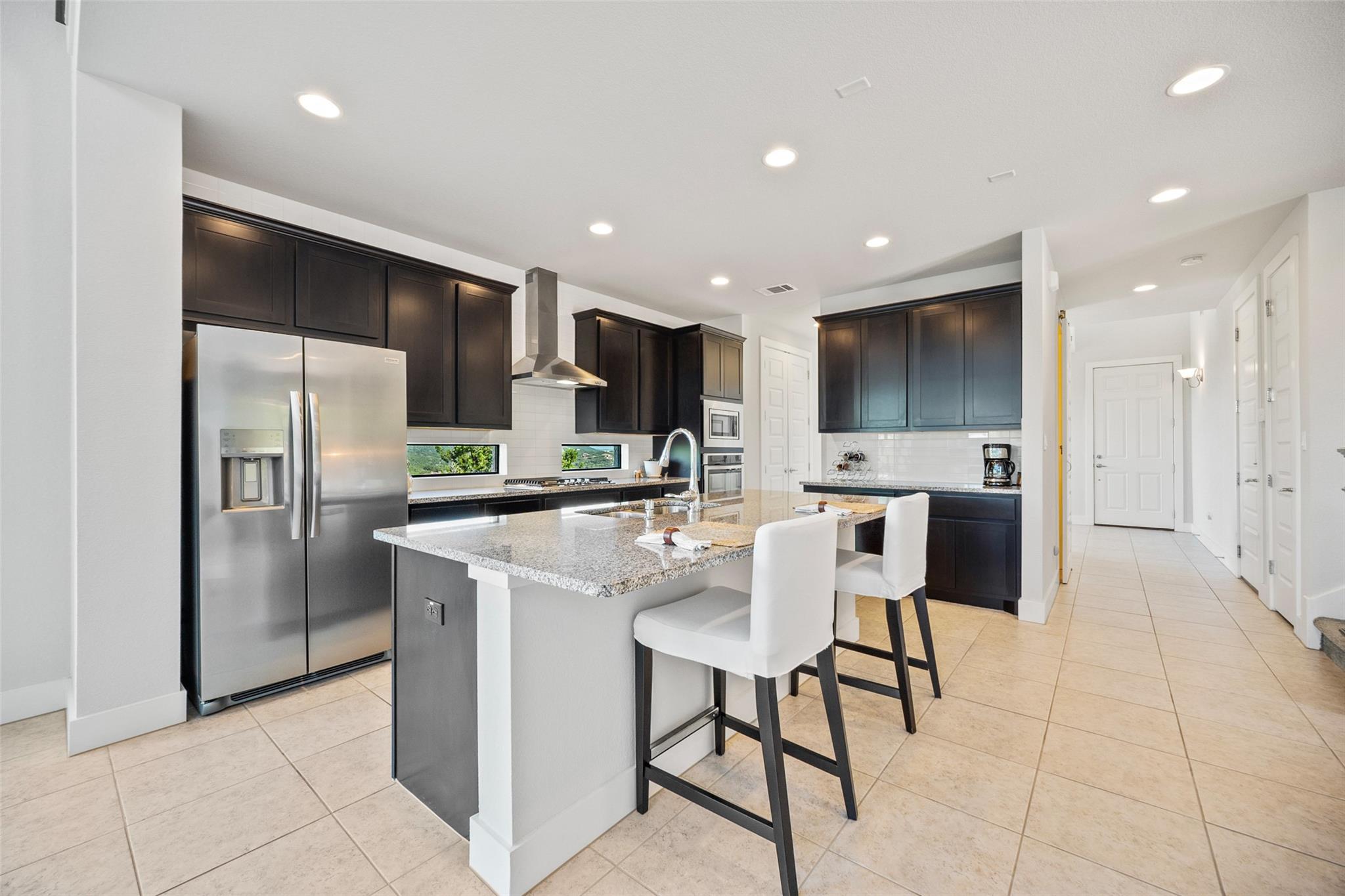 17644 W Reed Parks Rd, Jonestown, TX 78645