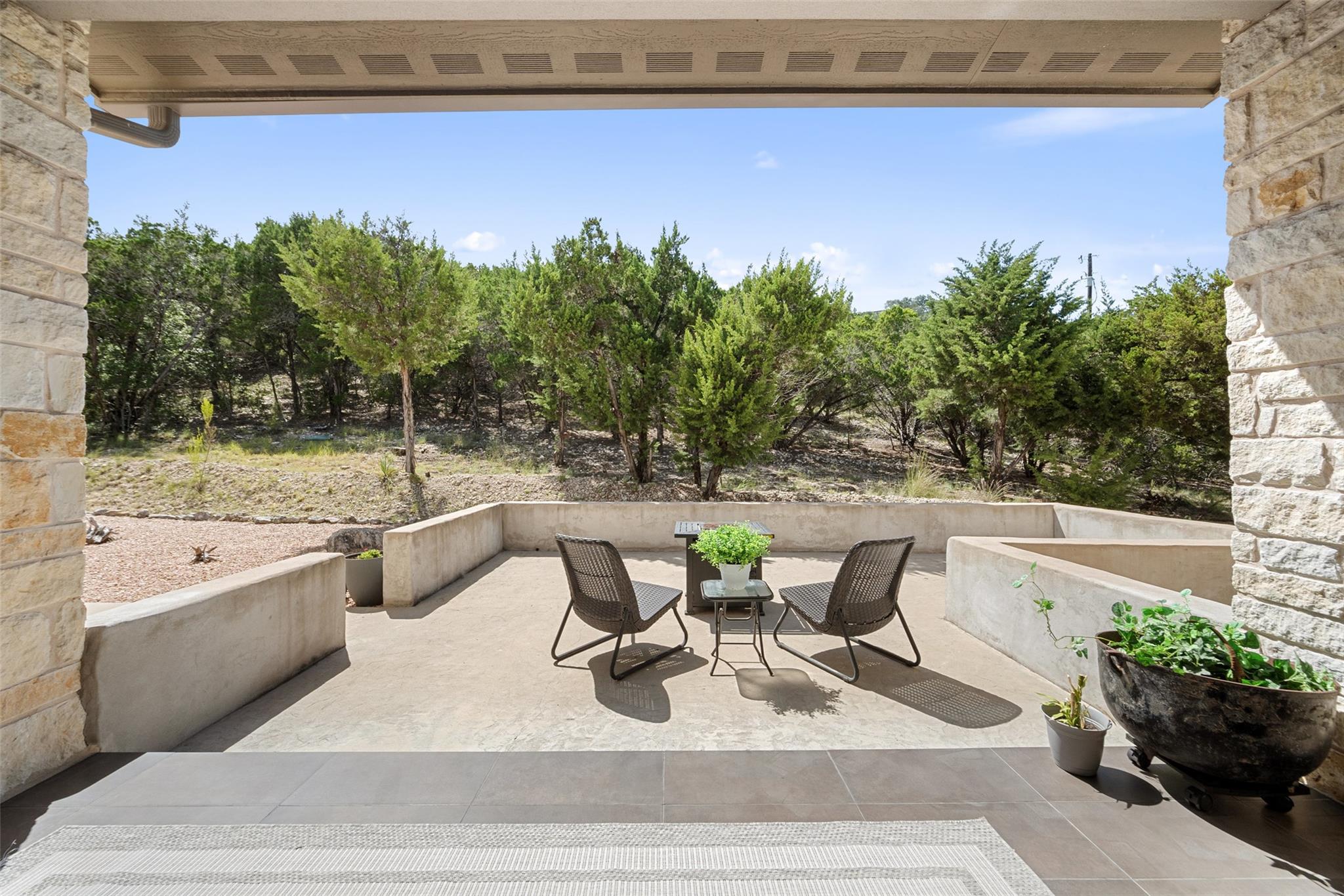 17644 W Reed Parks Rd, Jonestown, TX 78645