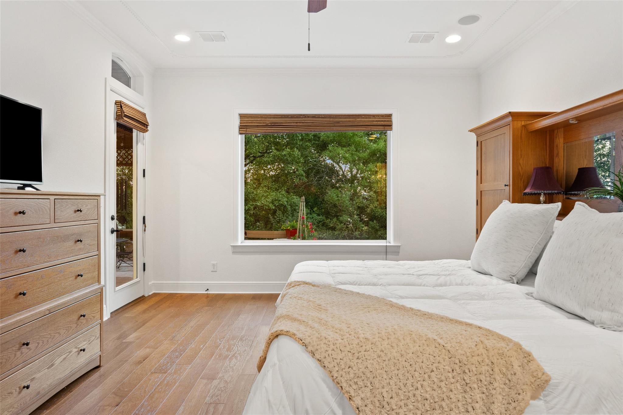 9308 Travertine Cv, Austin, TX 78735