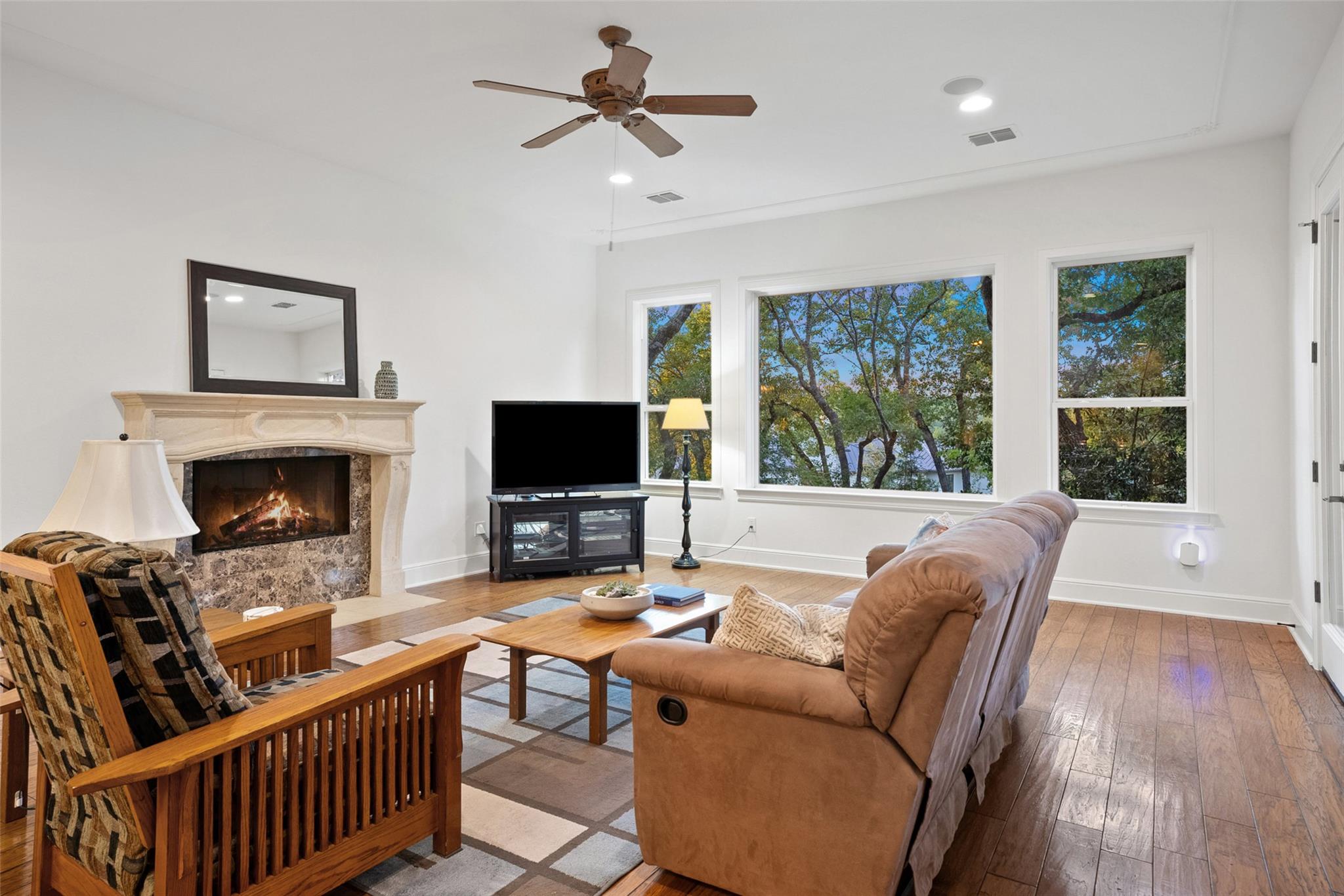 9308 Travertine Cv, Austin, TX 78735