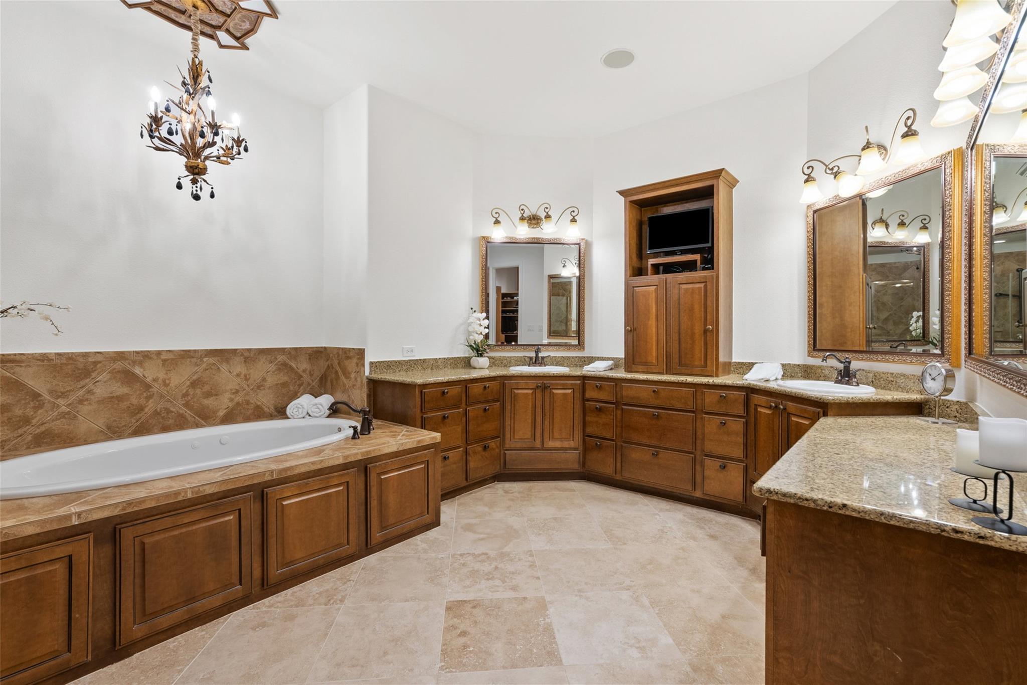 9308 Travertine Cv, Austin, TX 78735