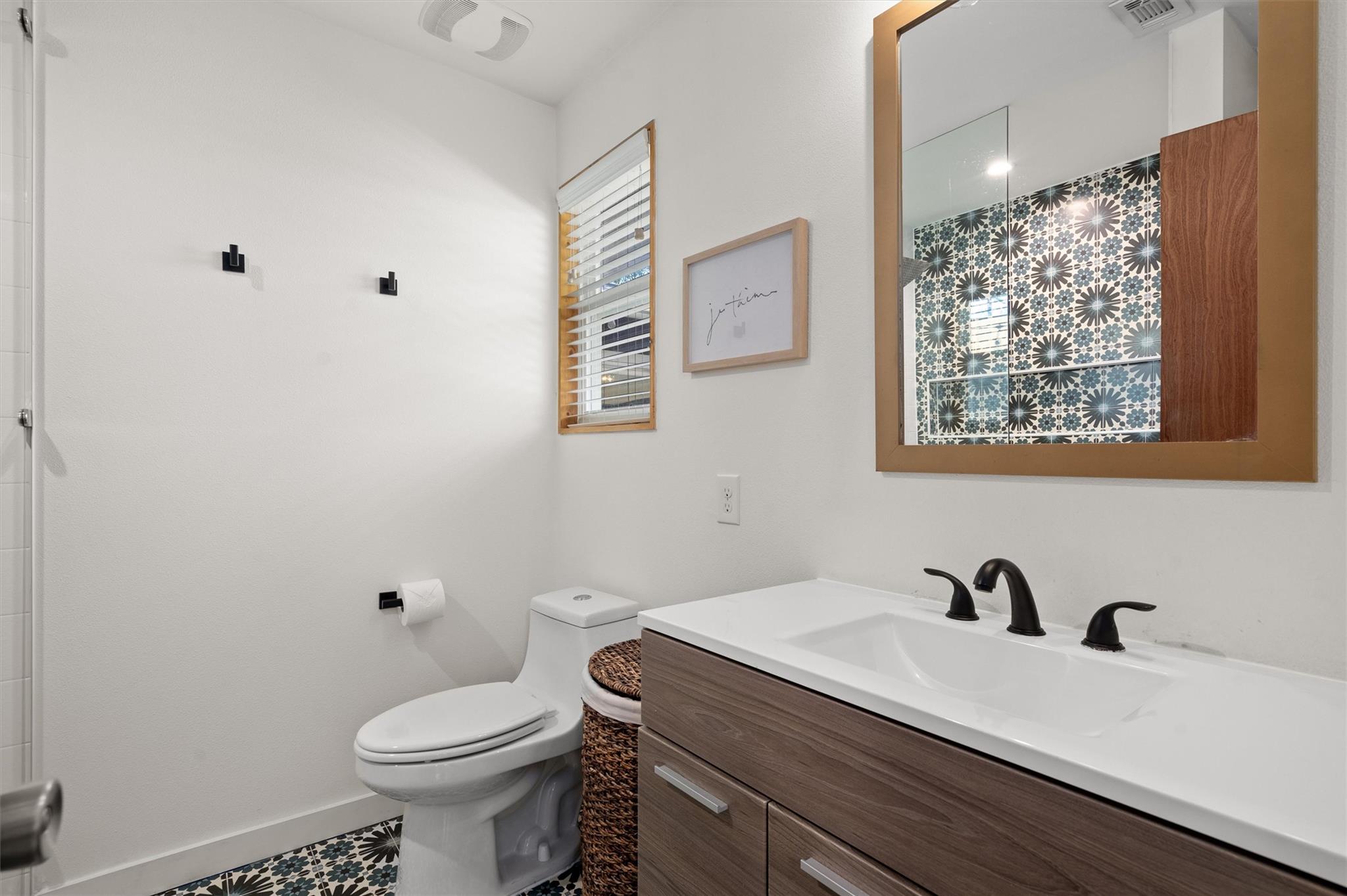 5610 Northdale Dr, Austin, TX 78723