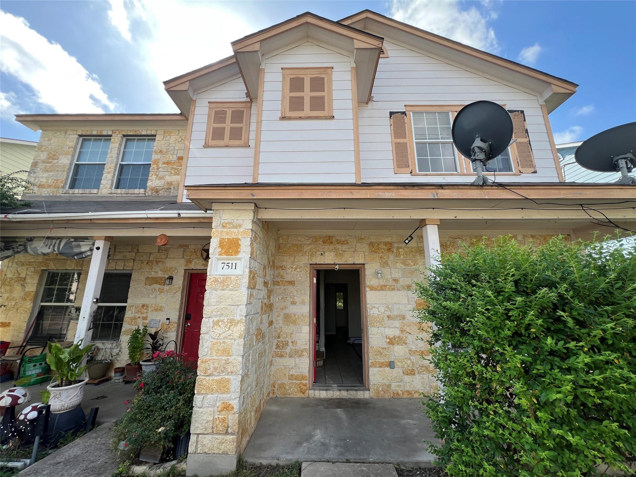 7511 Lazy Creek Dr # B, Austin, TX 78724