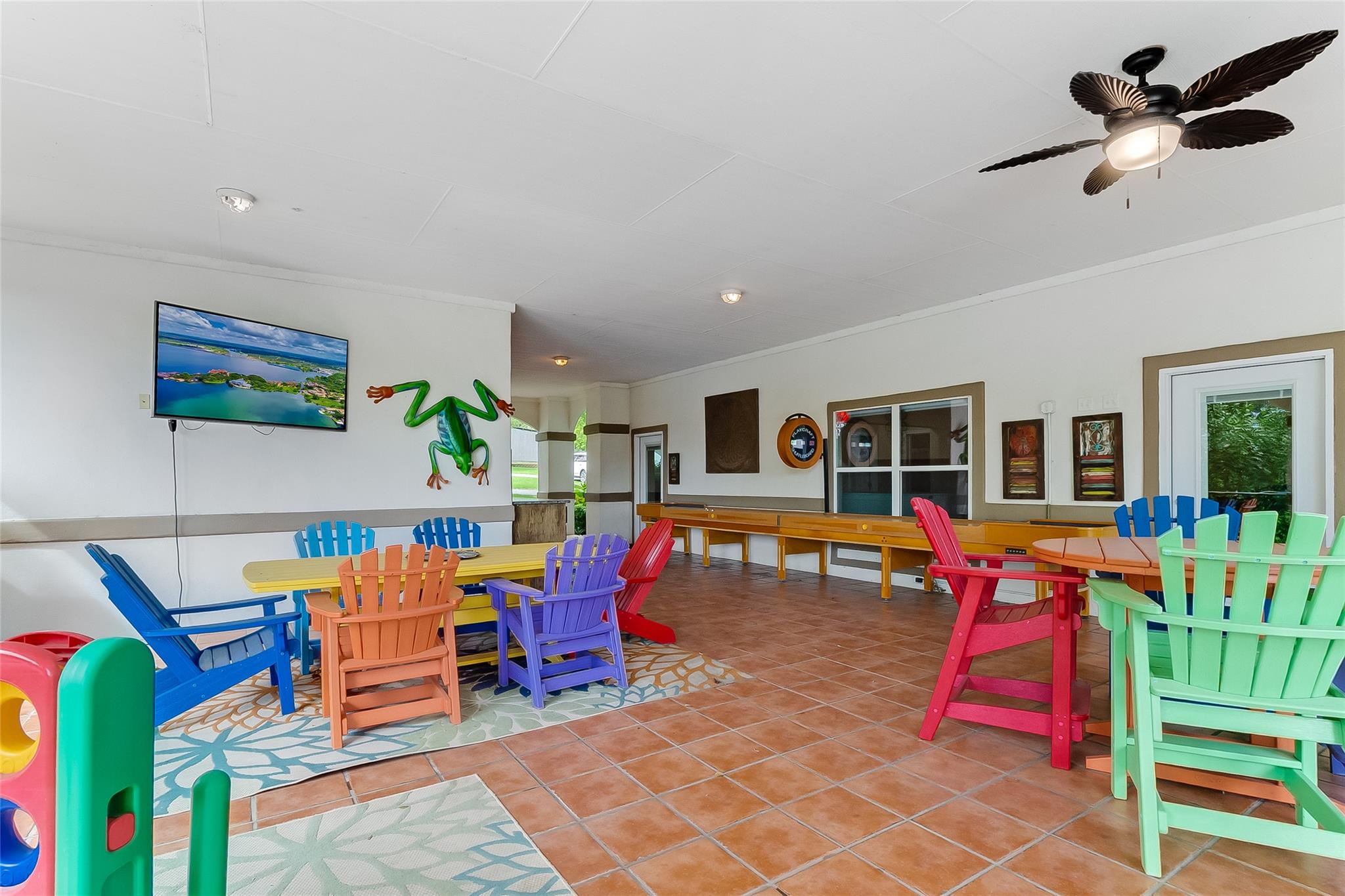 327 Elm Lodge Dr, Kingsland, TX 78639