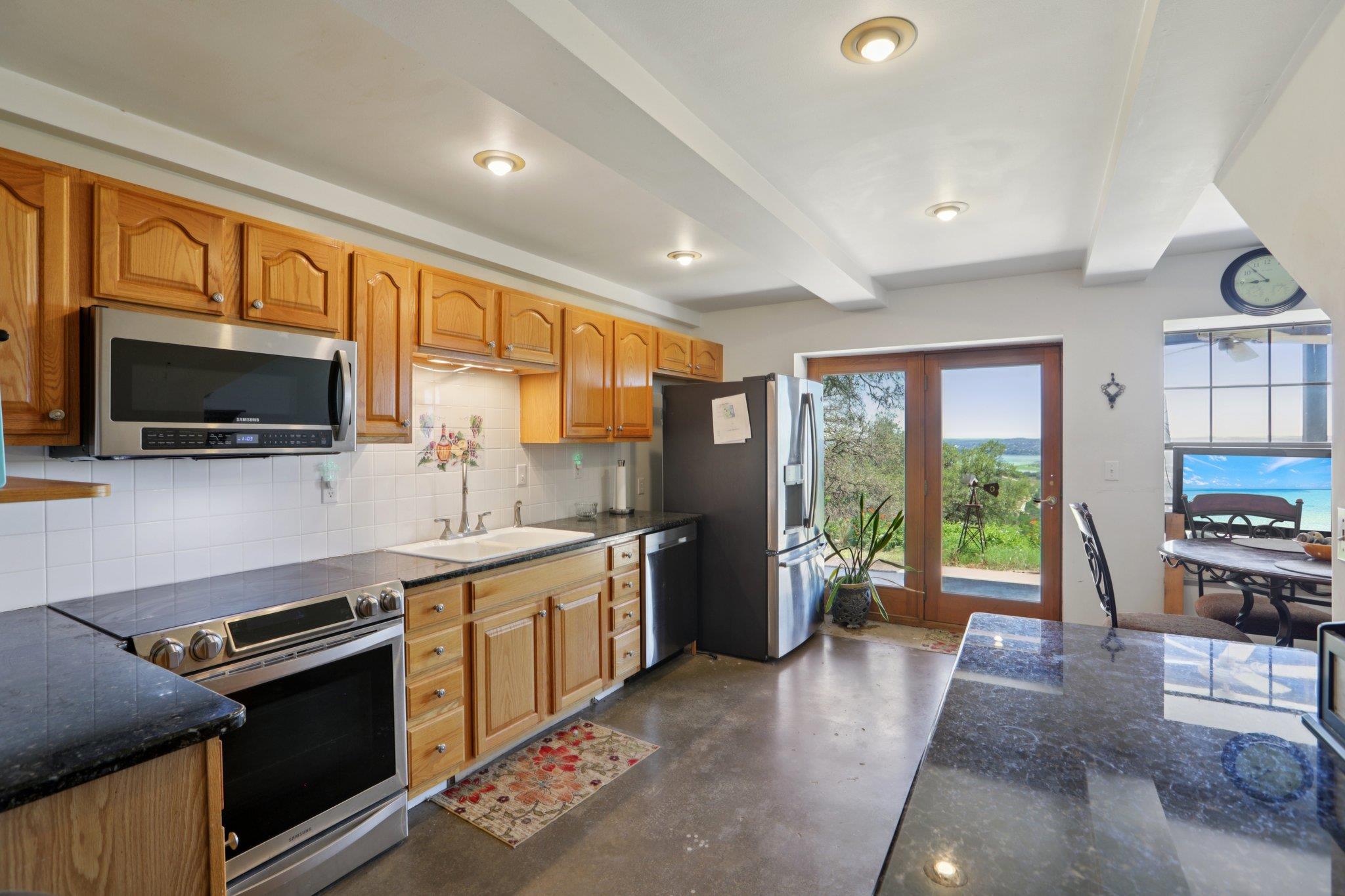 6401 Muleshoe Bend Trl, Marble Falls, TX 78654