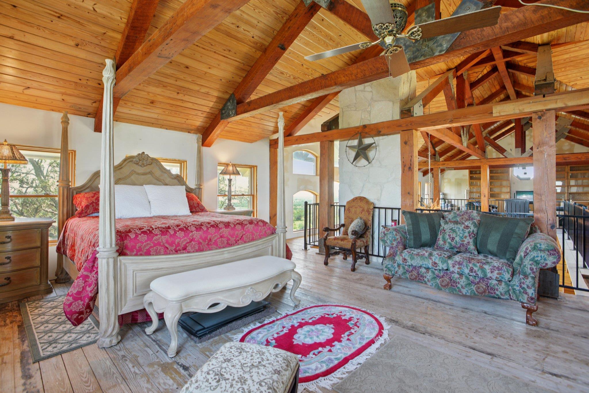 6401 Muleshoe Bend Trl, Marble Falls, TX 78654