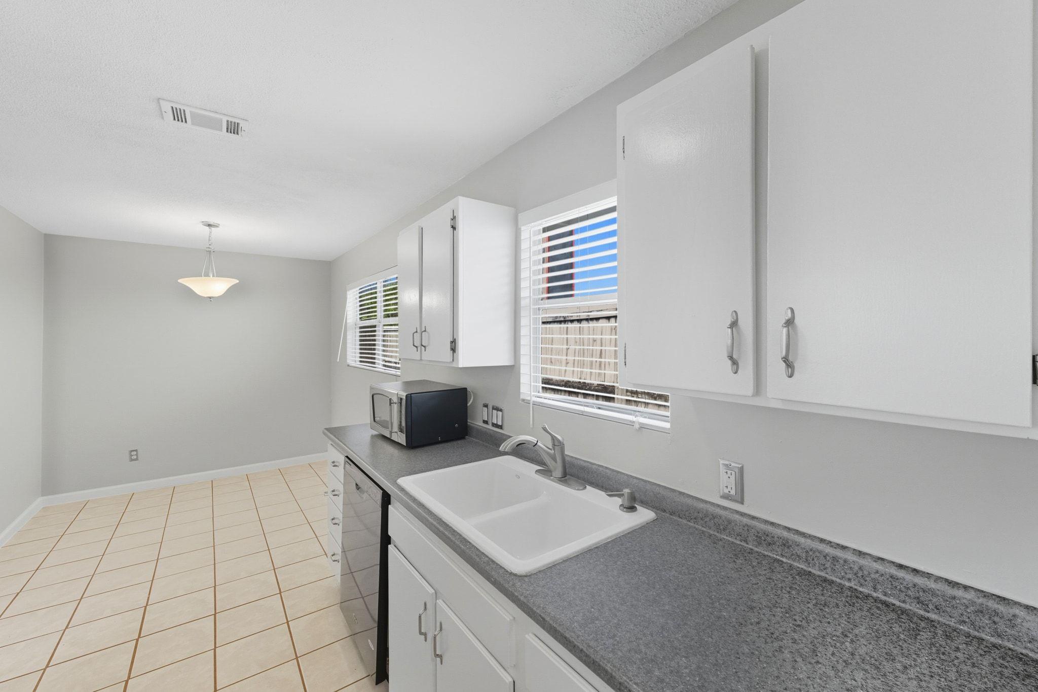 1401 Olander St, Austin, TX 78702