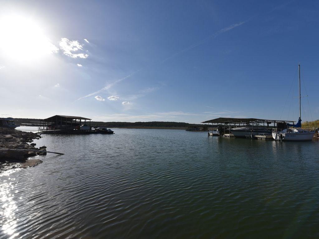 3714 PARLIAMENT Cv, Lago Vista, TX 78645