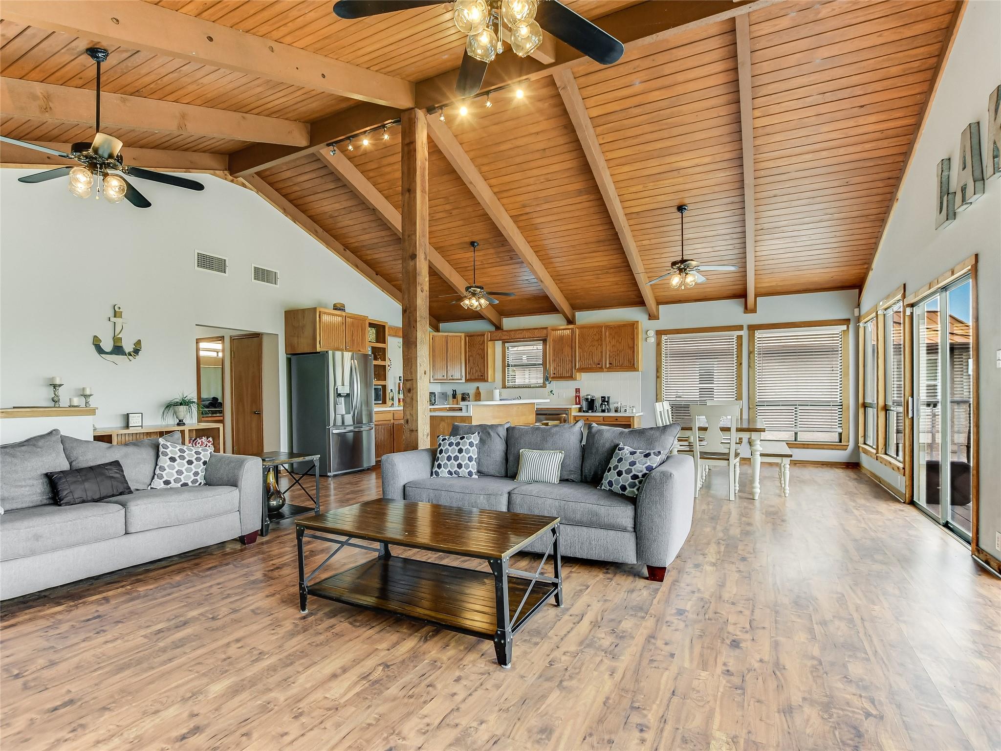 3714 PARLIAMENT Cv, Lago Vista, TX 78645