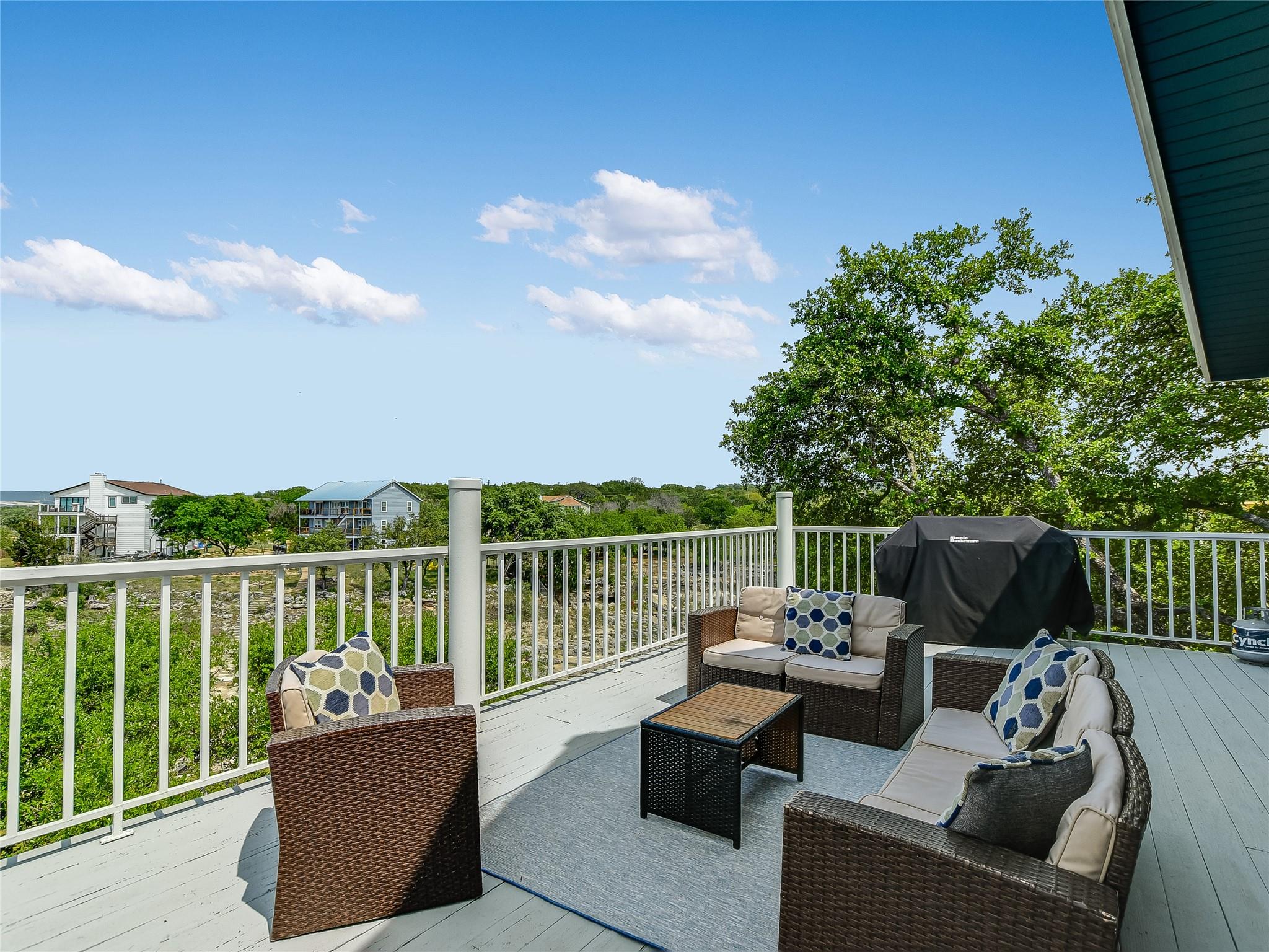 3714 PARLIAMENT Cv, Lago Vista, TX 78645