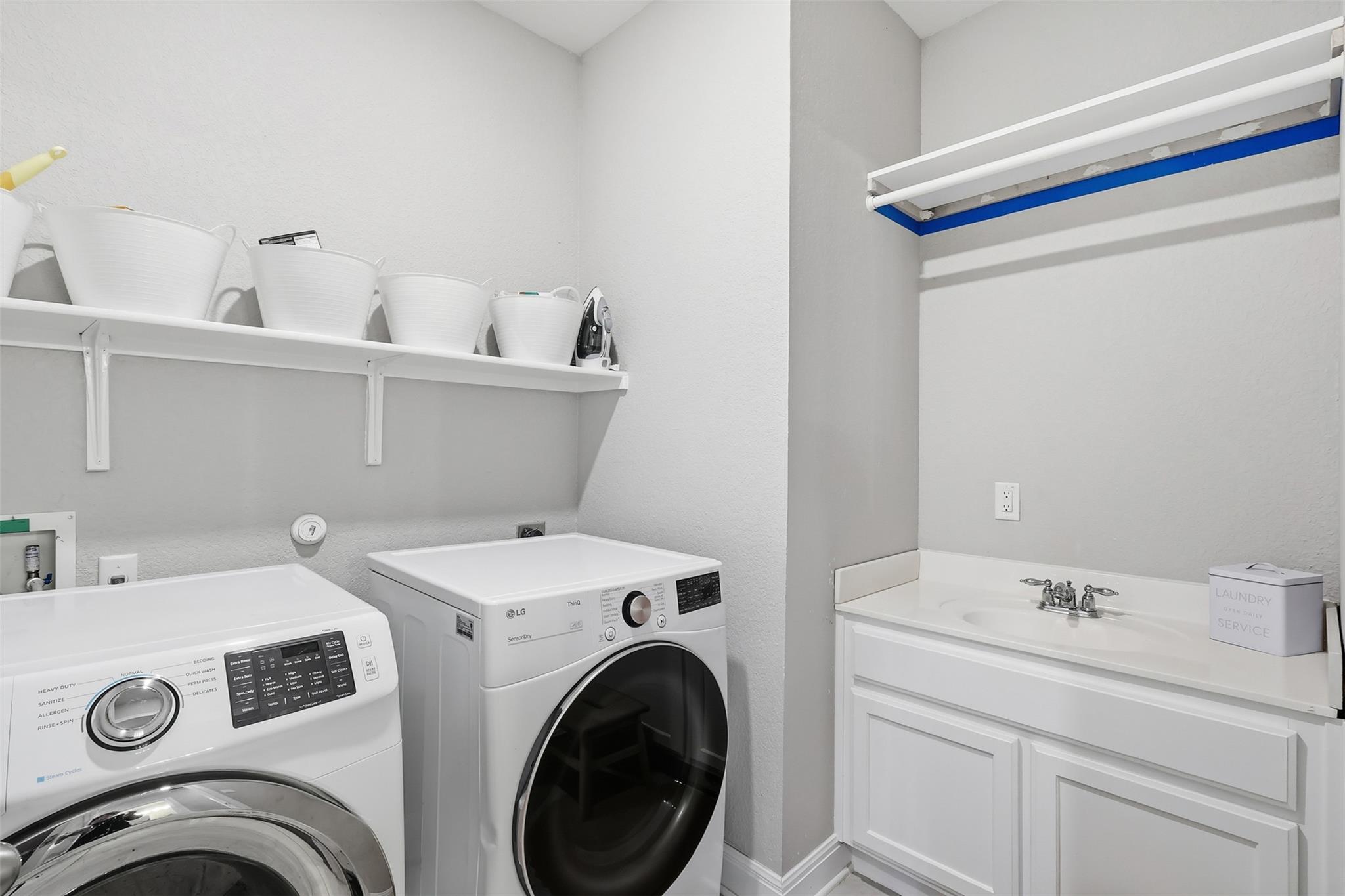 101 Muenster Dr, Hutto, TX 78634