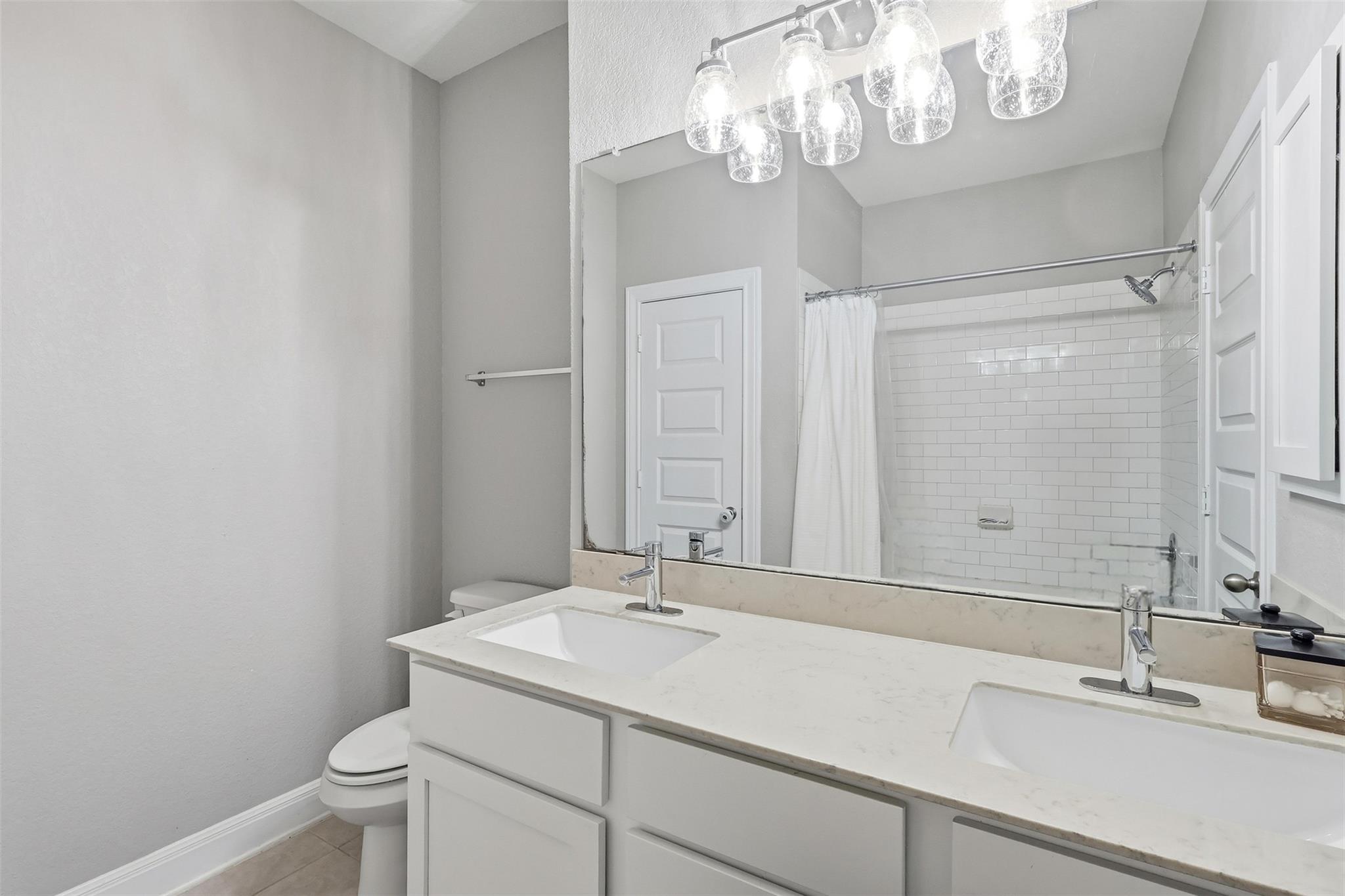 101 Muenster Dr, Hutto, TX 78634