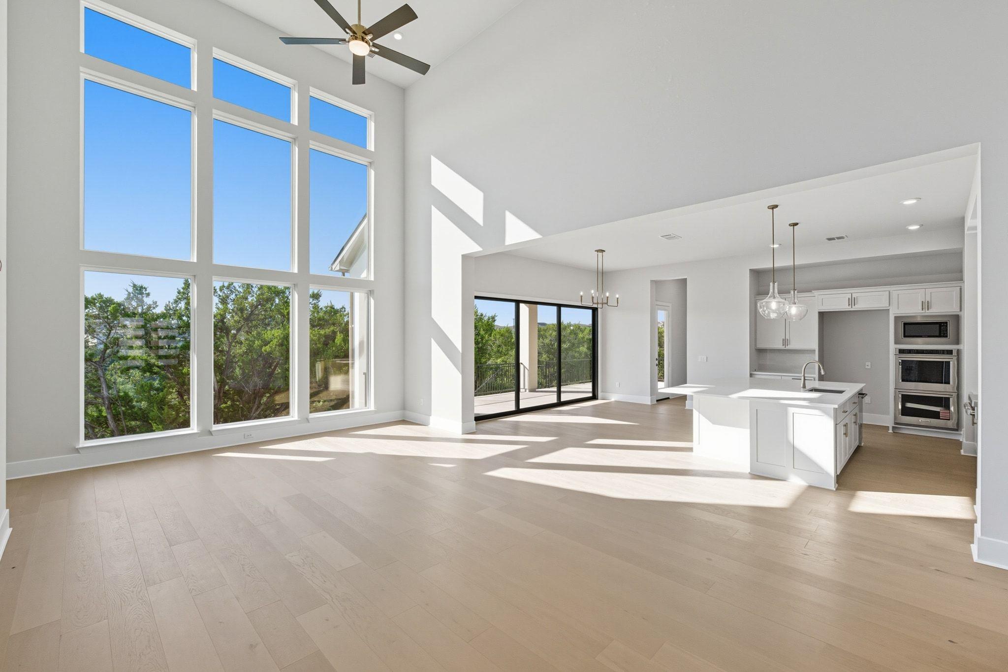 915 Tomichi Bnd, Lakeway, TX 78738