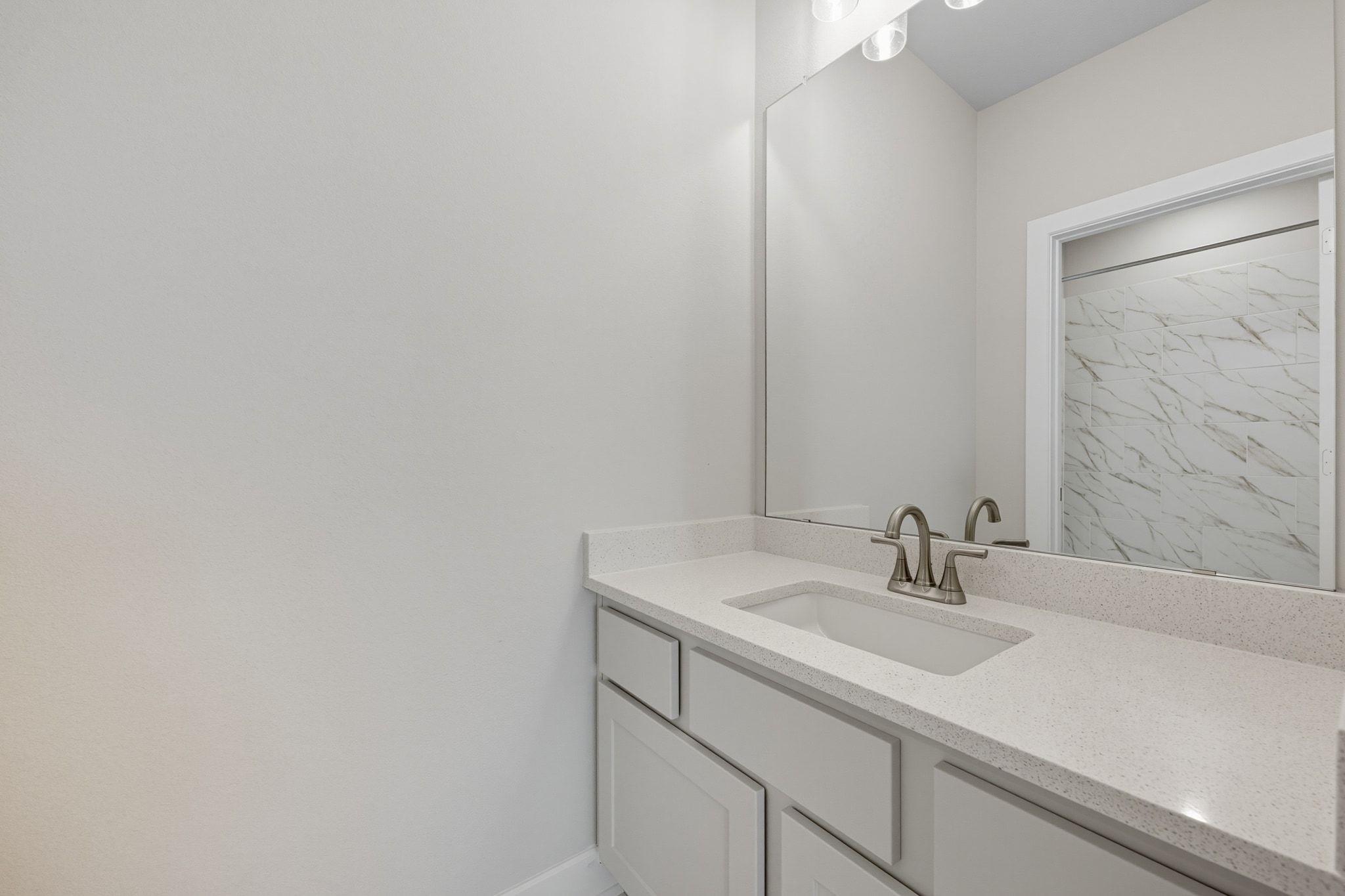 915 Tomichi Bnd, Lakeway, TX 78738