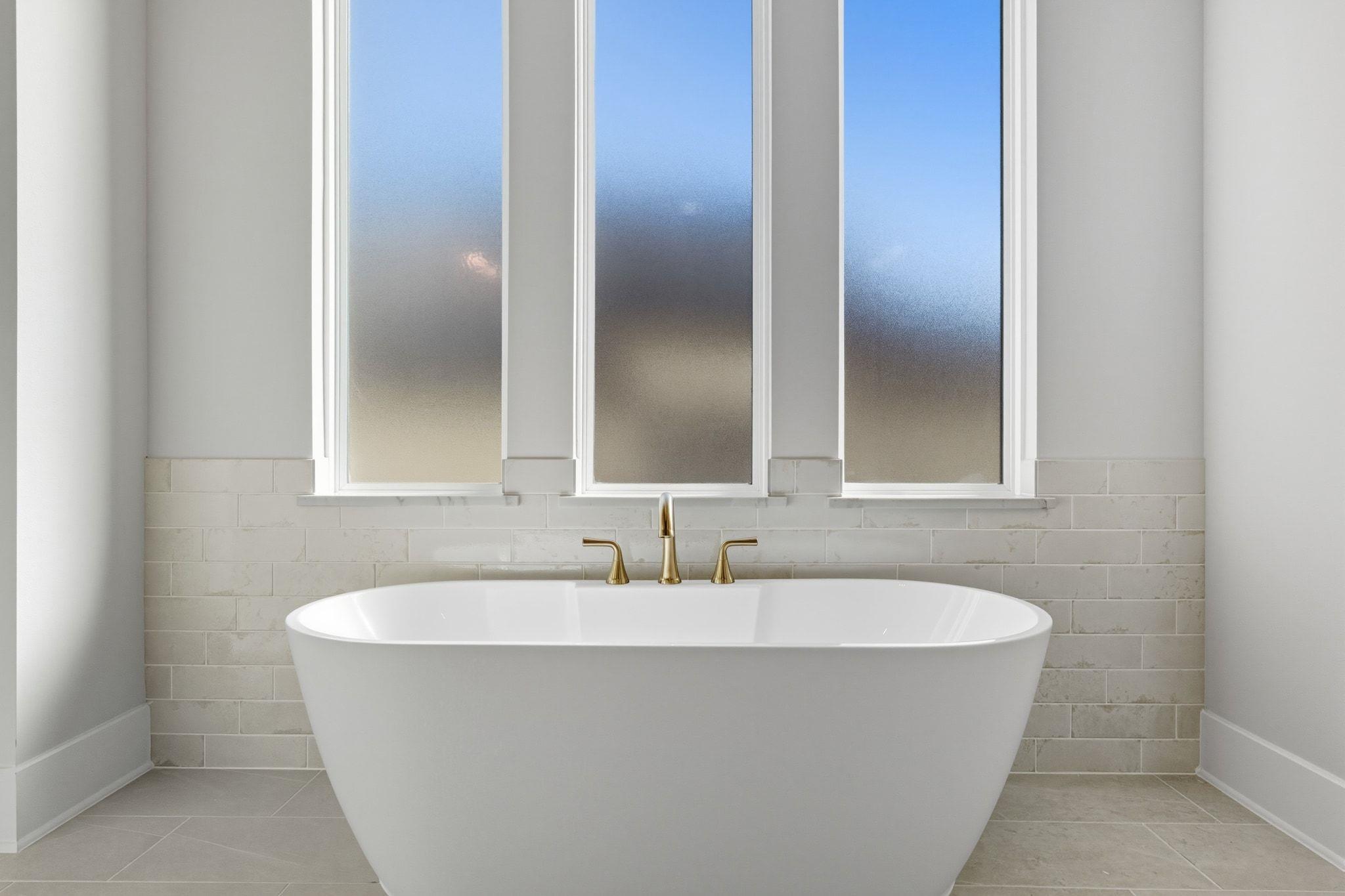 915 Tomichi Bnd, Lakeway, TX 78738