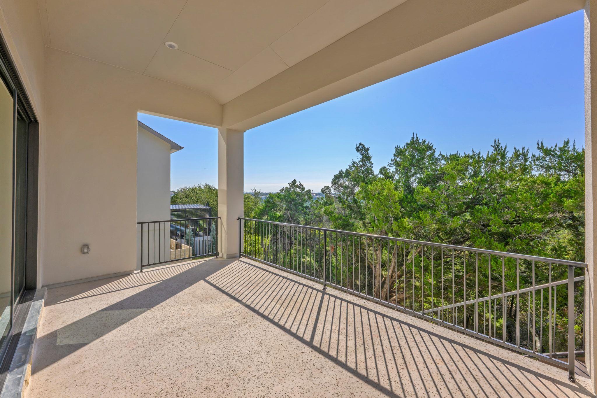 915 Tomichi Bnd, Lakeway, TX 78738