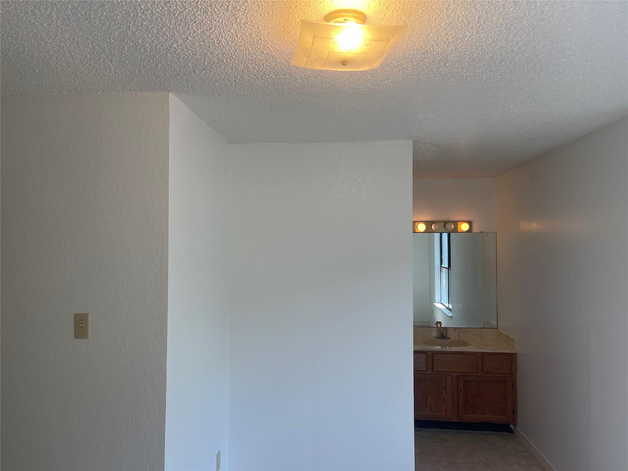 6610 Windrift Way, Austin, TX 78745