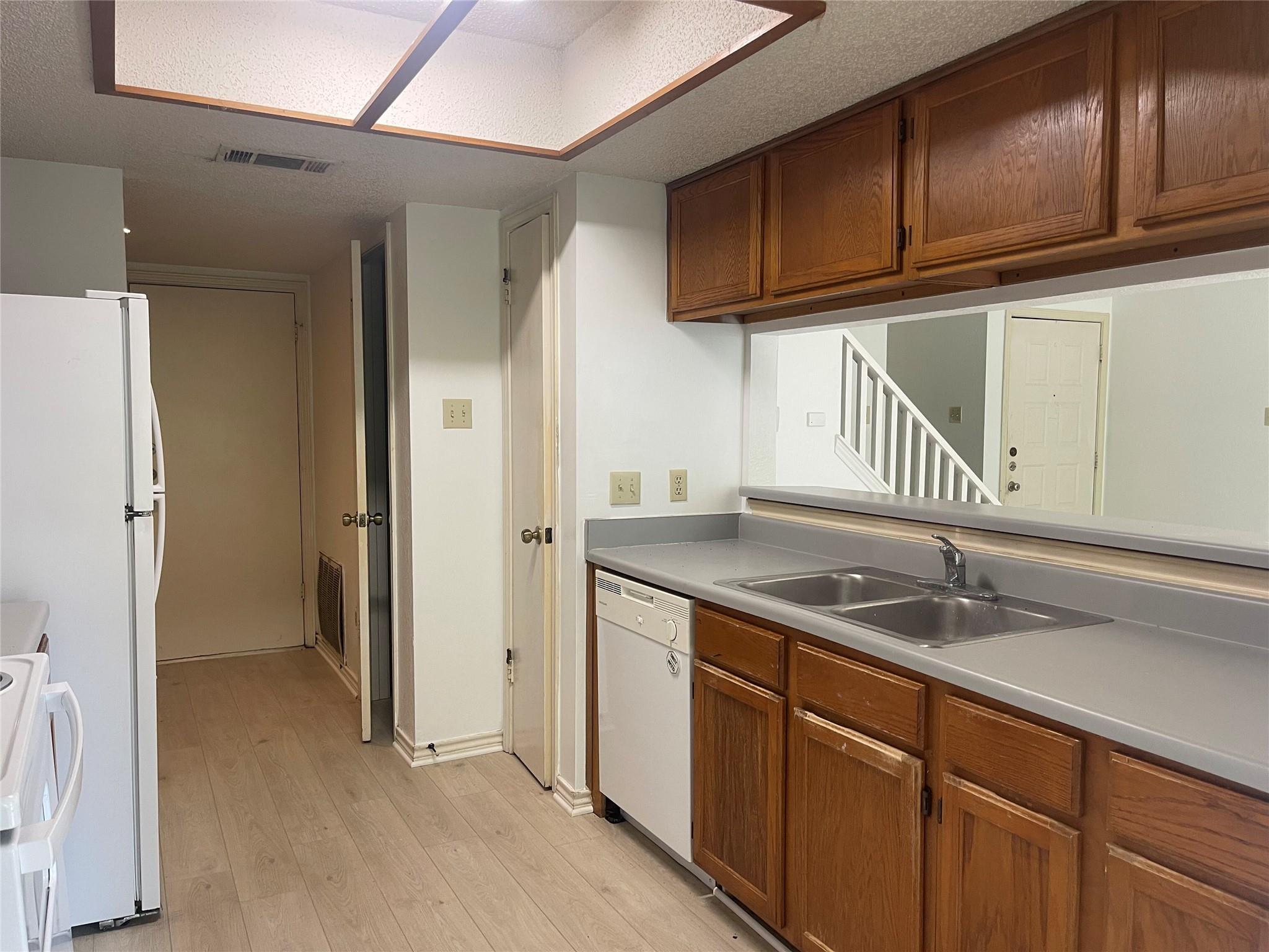 6610 Windrift Way, Austin, TX 78745