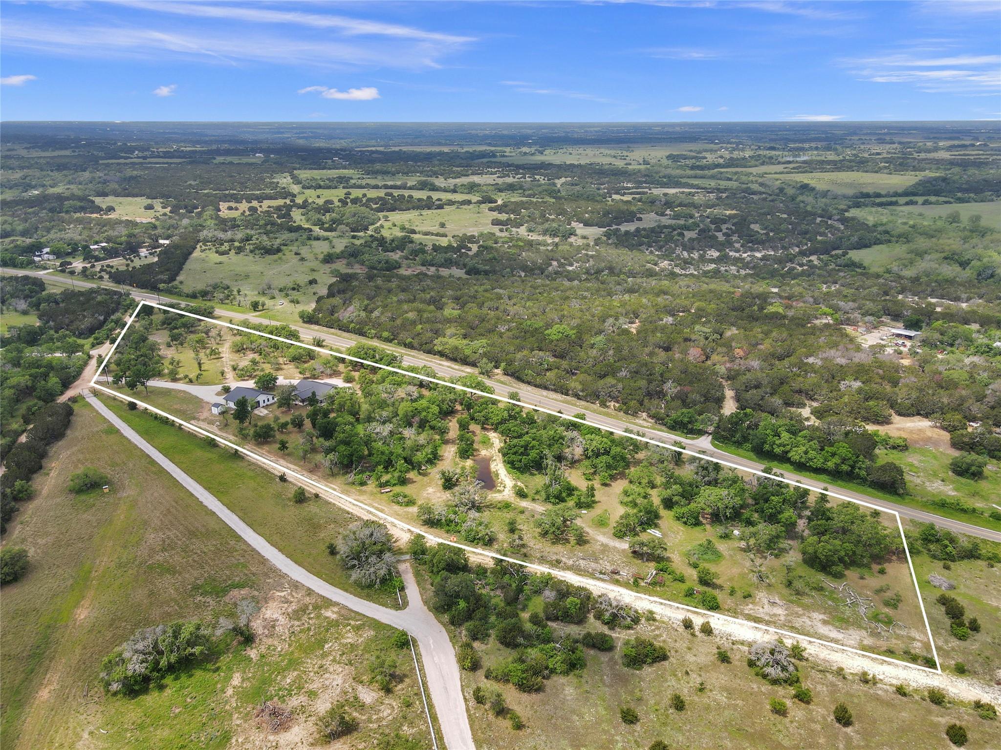 4455 N FM 1174, Bertram, TX 78605