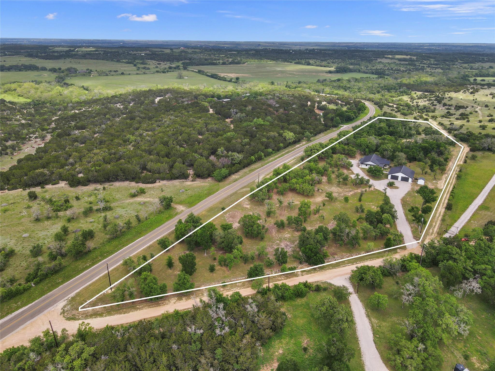 4455 N FM 1174, Bertram, TX 78605