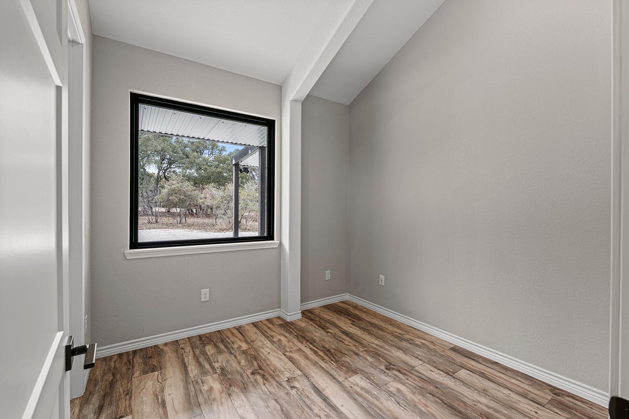 4455 N FM 1174, Bertram, TX 78605