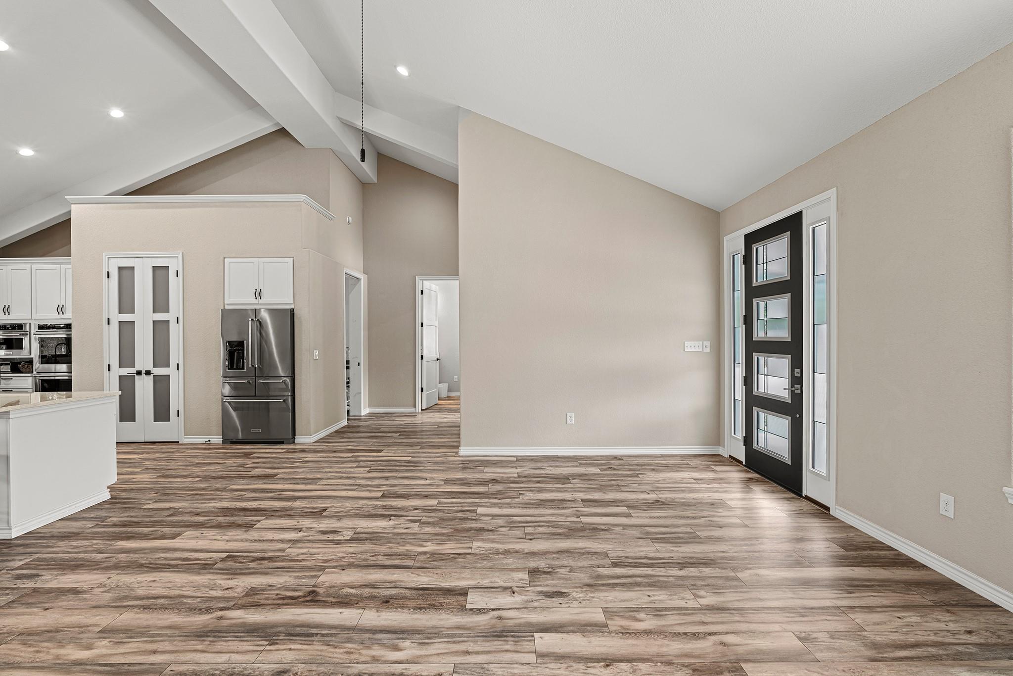 4455 N FM 1174, Bertram, TX 78605