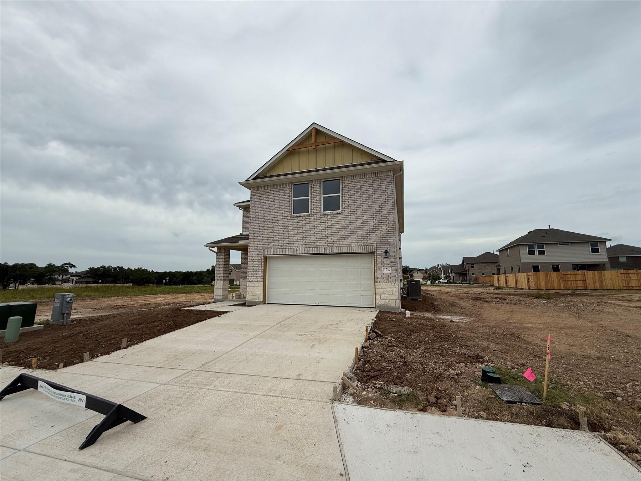124 Lions Tail Cv, San Marcos, TX 78666