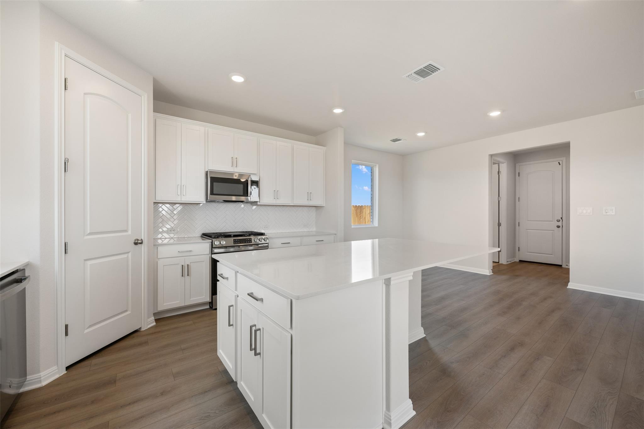 124 Lions Tail Cv, San Marcos, TX 78666