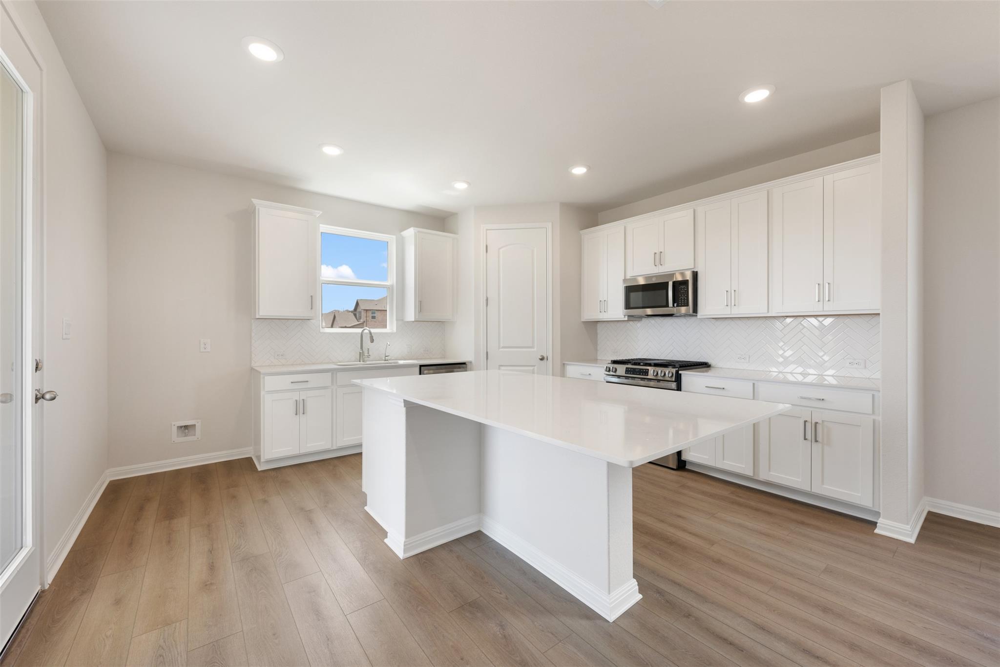 124 Lions Tail Cv, San Marcos, TX 78666