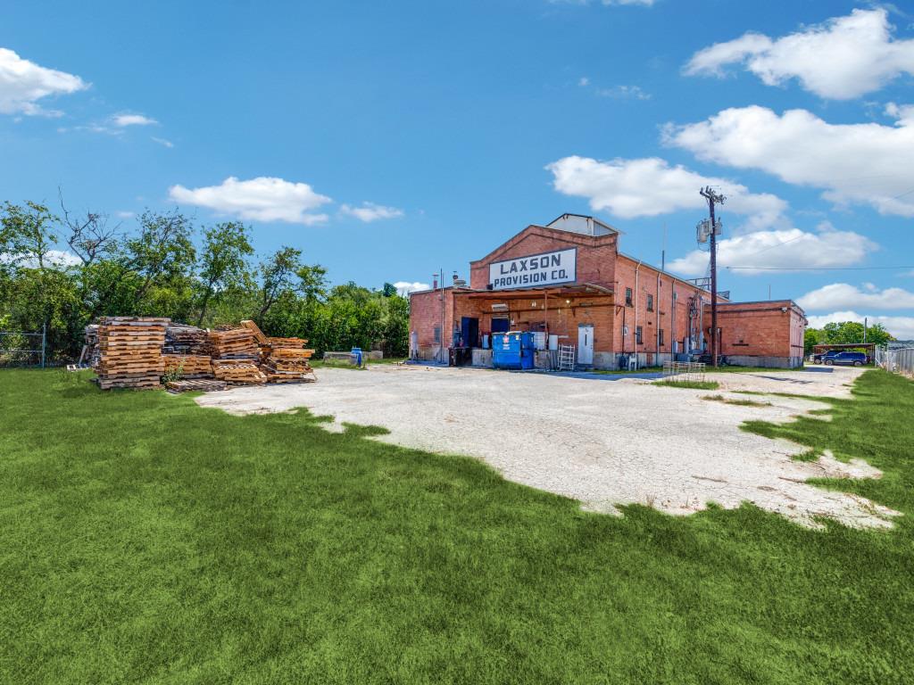 264 W Lachapelle, San Antonio, TX 78204