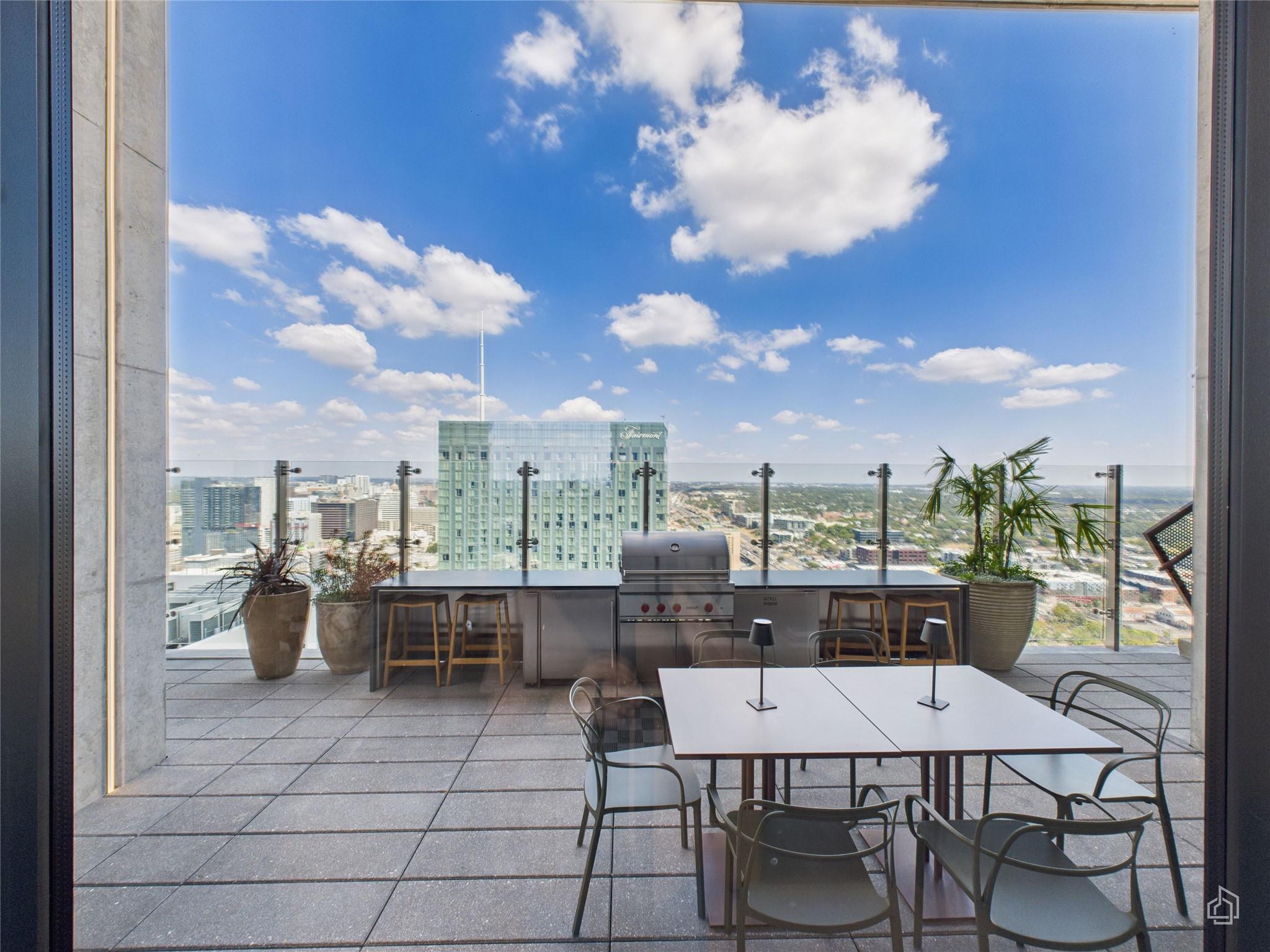 610 Davis St # 2808, Austin, TX 78701