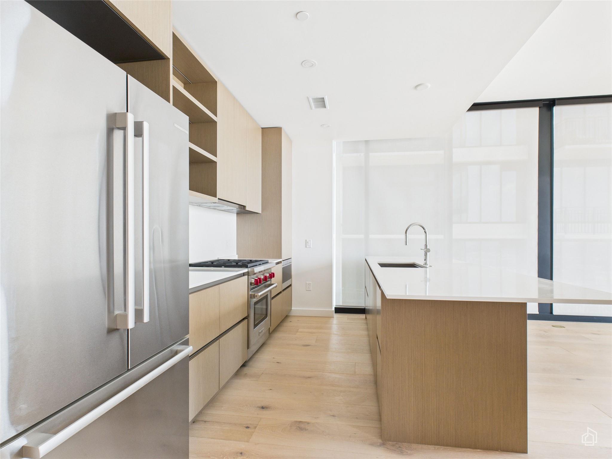 610 Davis St # 2808, Austin, TX 78701