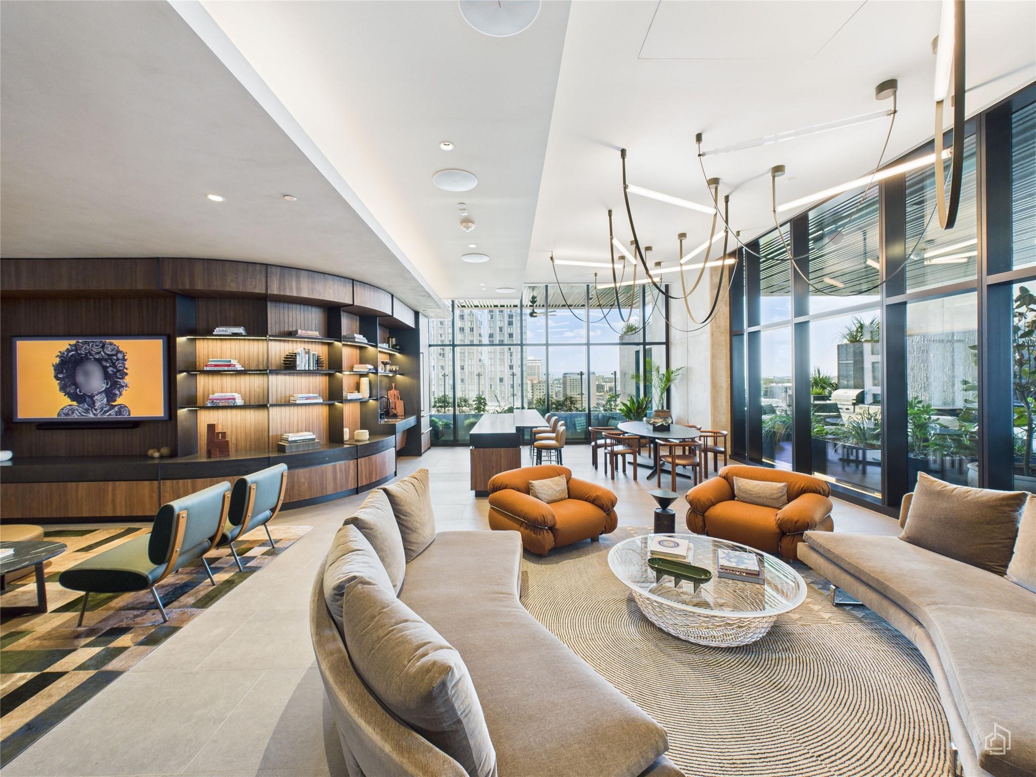 610 Davis St # 2808, Austin, TX 78701