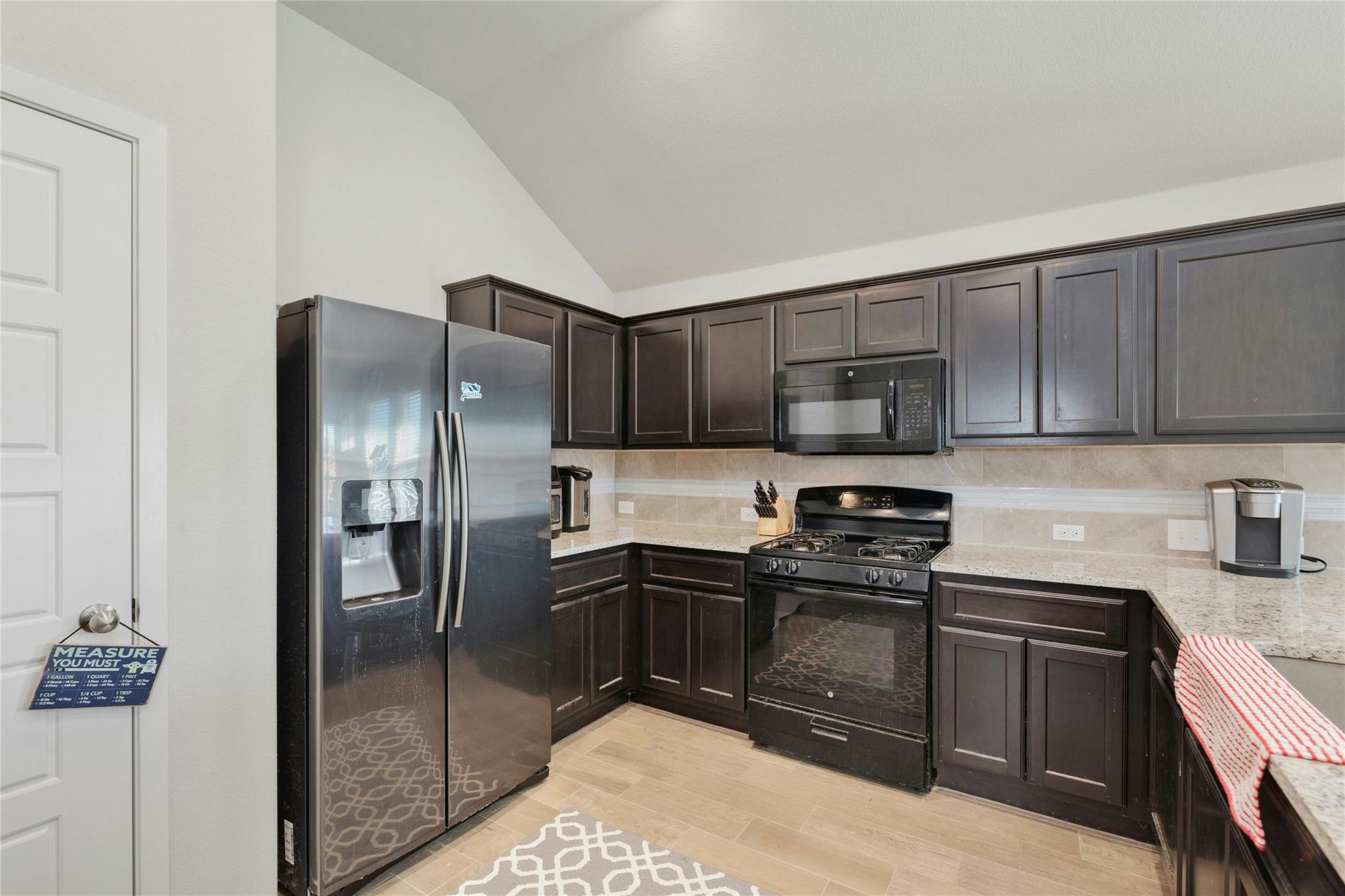 7920 Castelardo Pl # 50, Round Rock, TX 78665