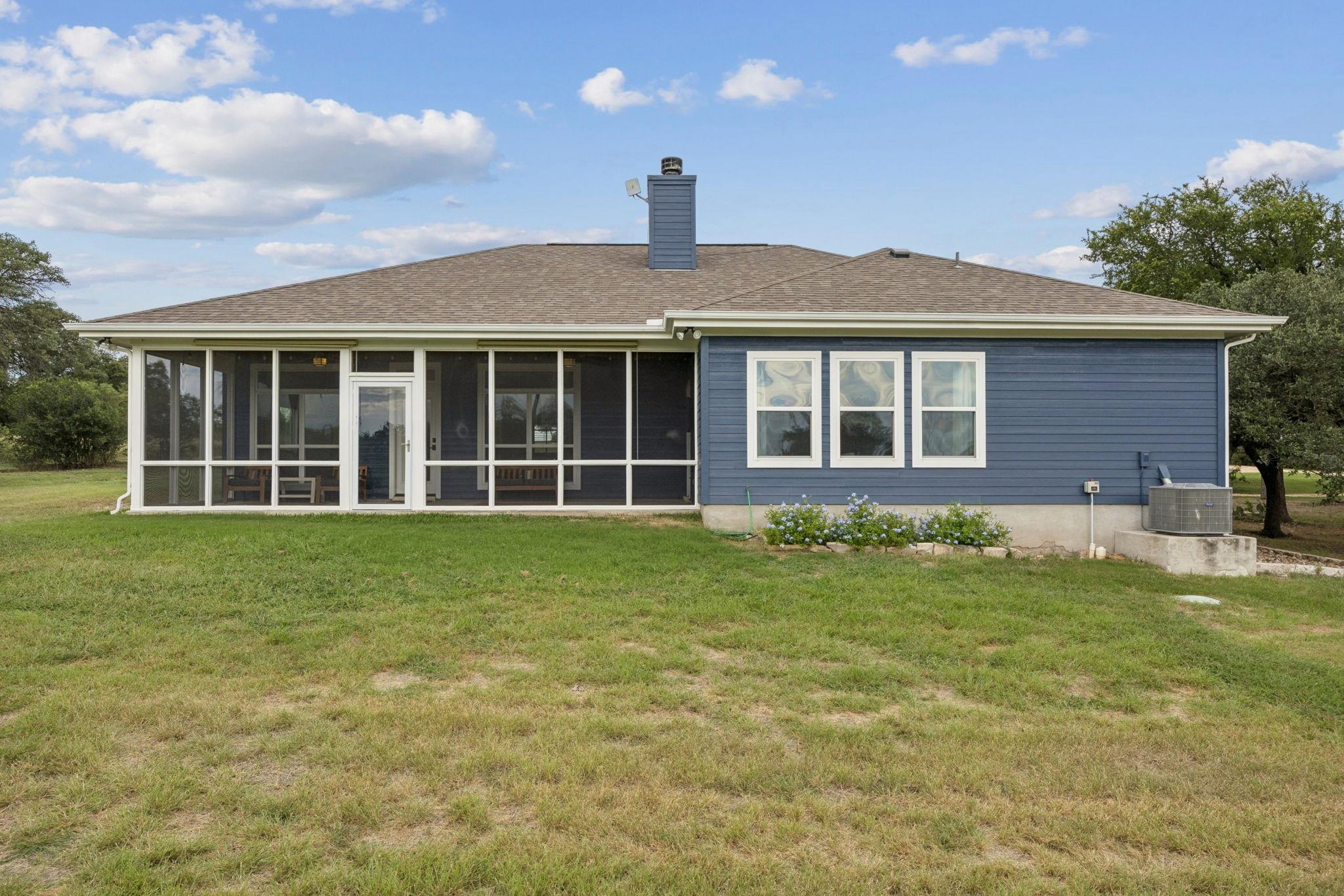 1375 County Road 156, Granger, TX 76530
