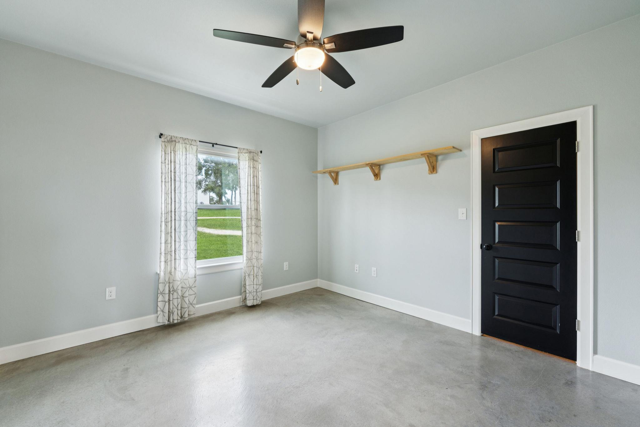 1375 County Road 156, Granger, TX 76530