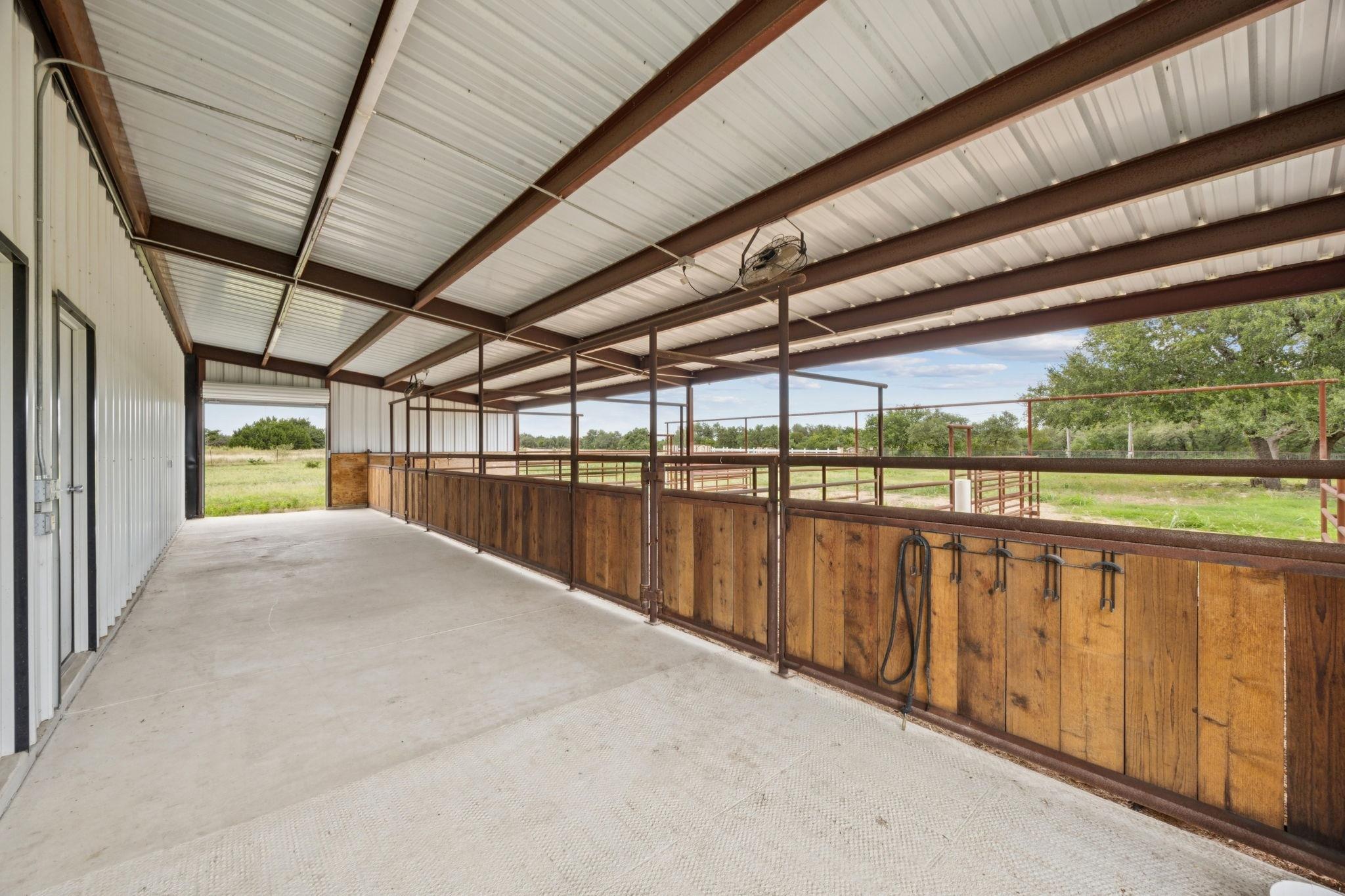 1375 County Road 156, Granger, TX 76530