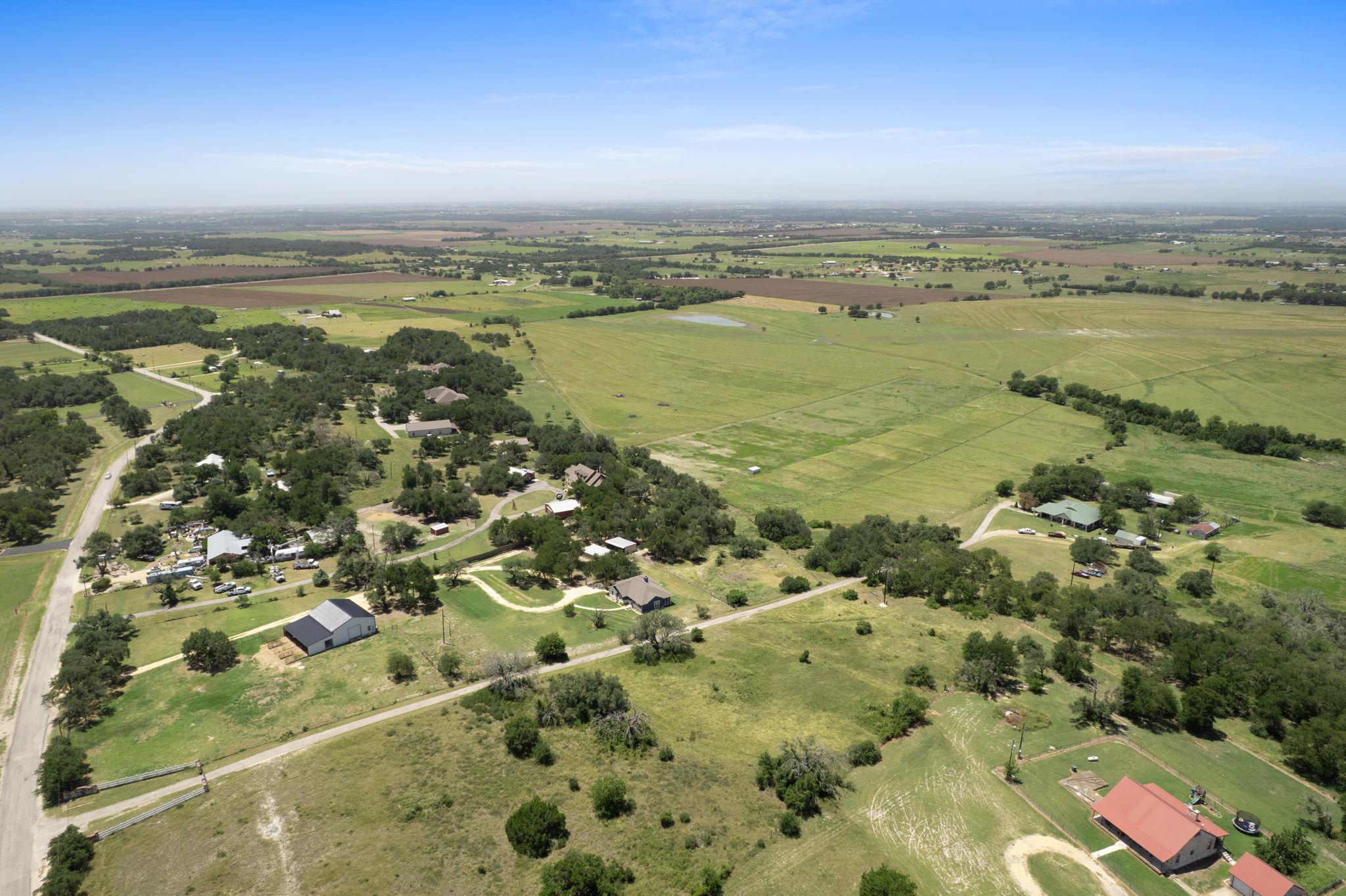 1375 County Road 156, Granger, TX 76530