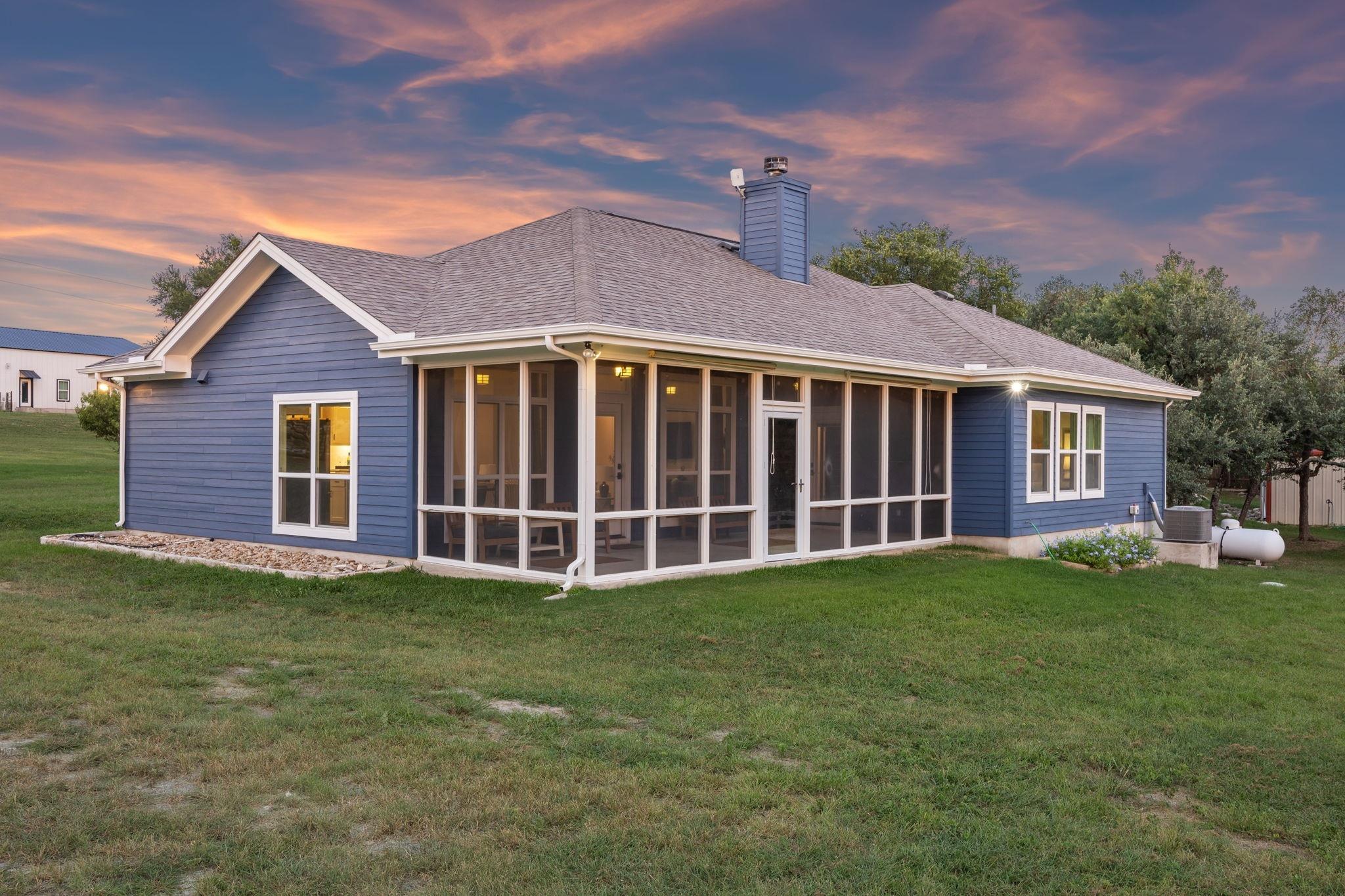 1375 County Road 156, Granger, TX 76530