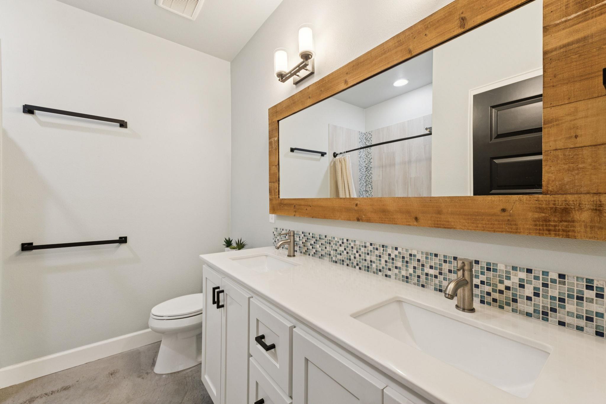 1375 County Road 156, Granger, TX 76530