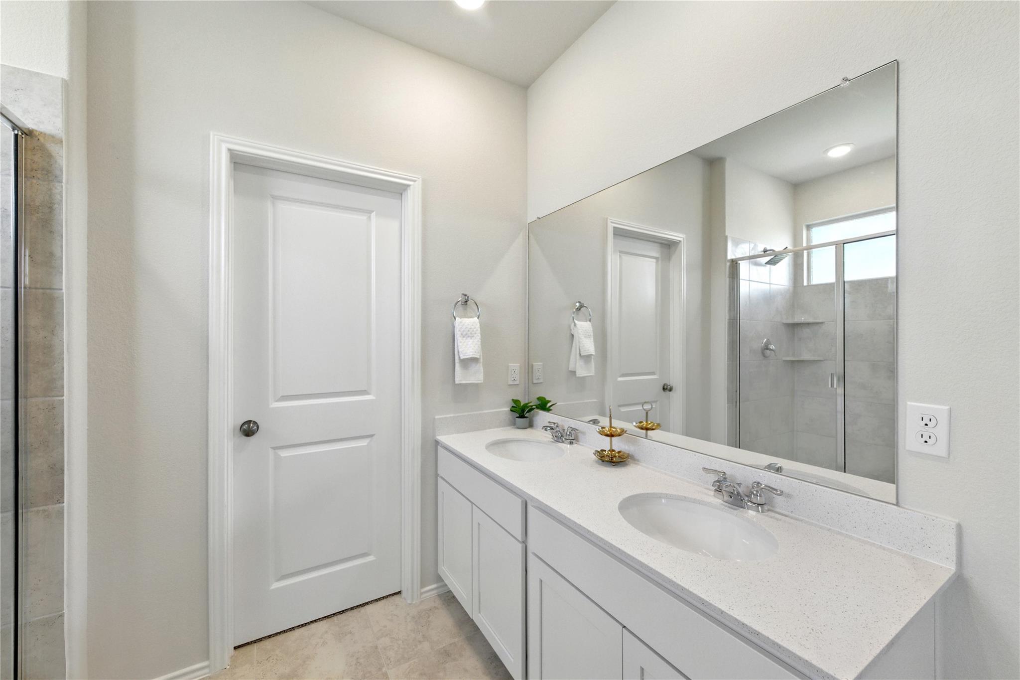10207 Buster Dr, Austin, TX 78748