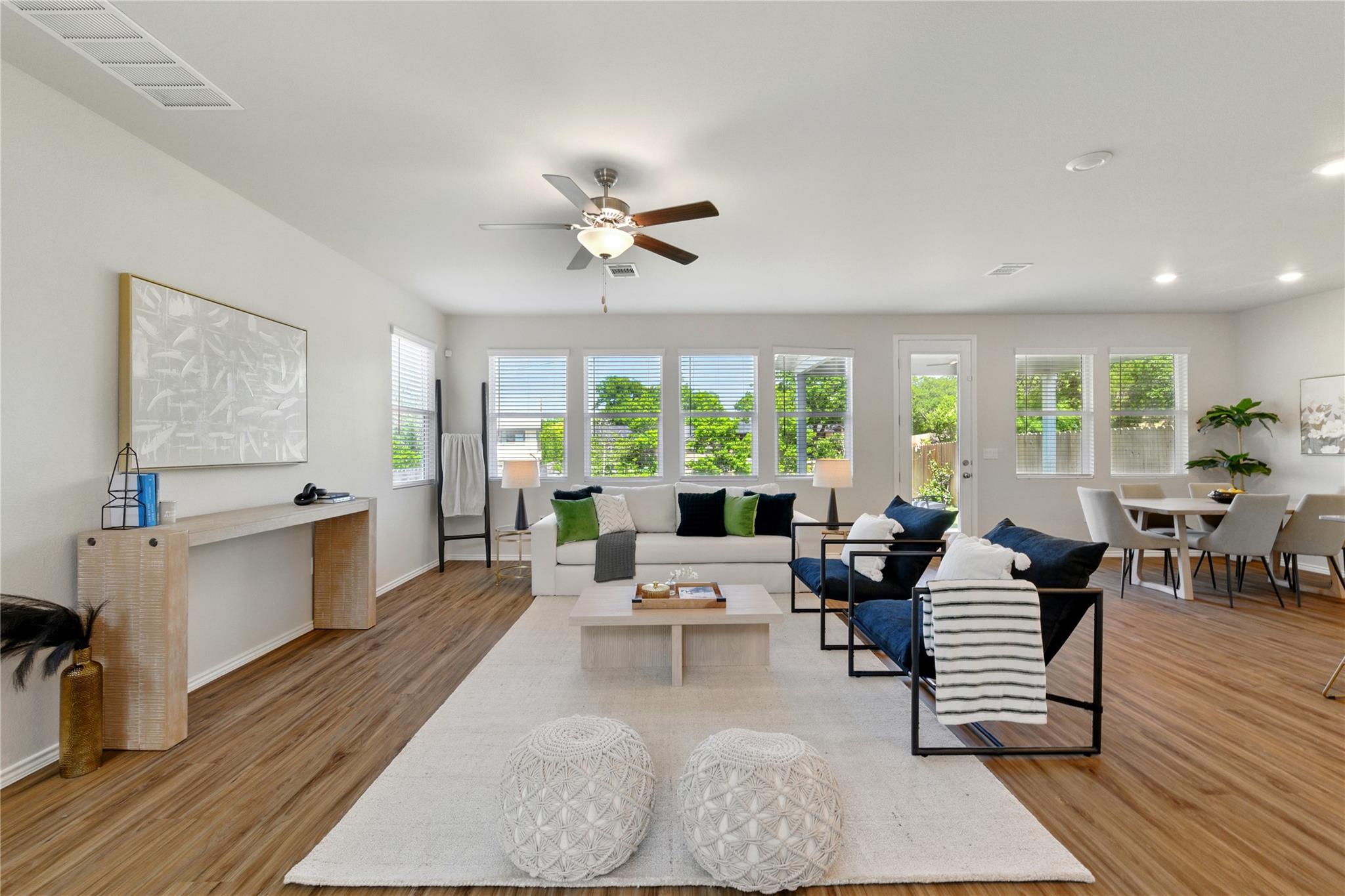 10207 Buster Dr, Austin, TX 78748