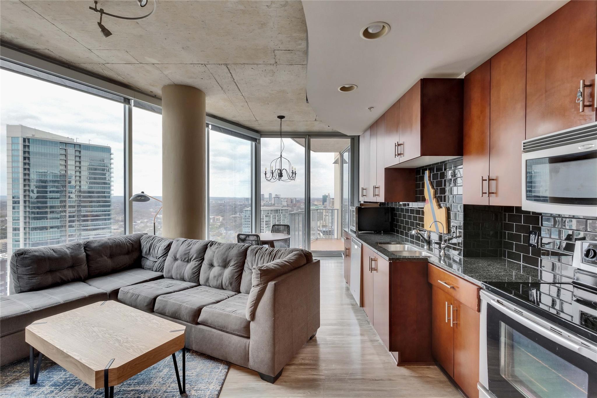 360 Nueces St # 2910, Austin, TX 78701