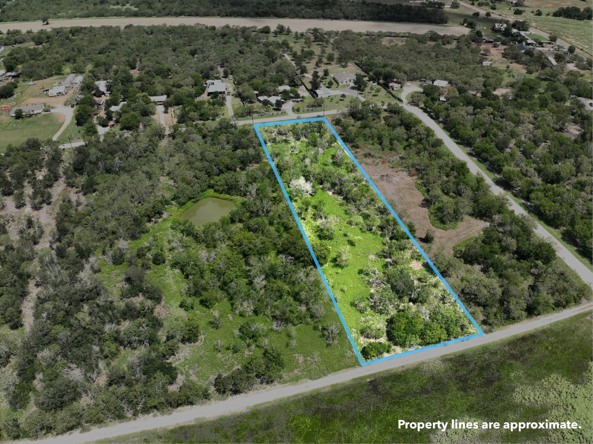 315 Union Hill Rd, Luling, TX 78648