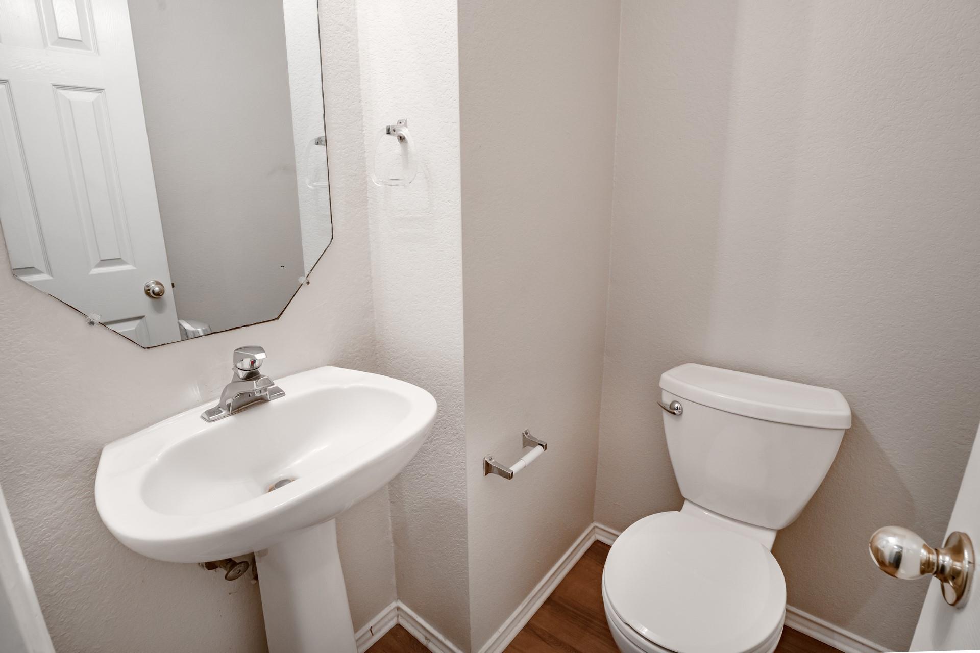 17414 Valentine Dr, Round Rock, TX 78664