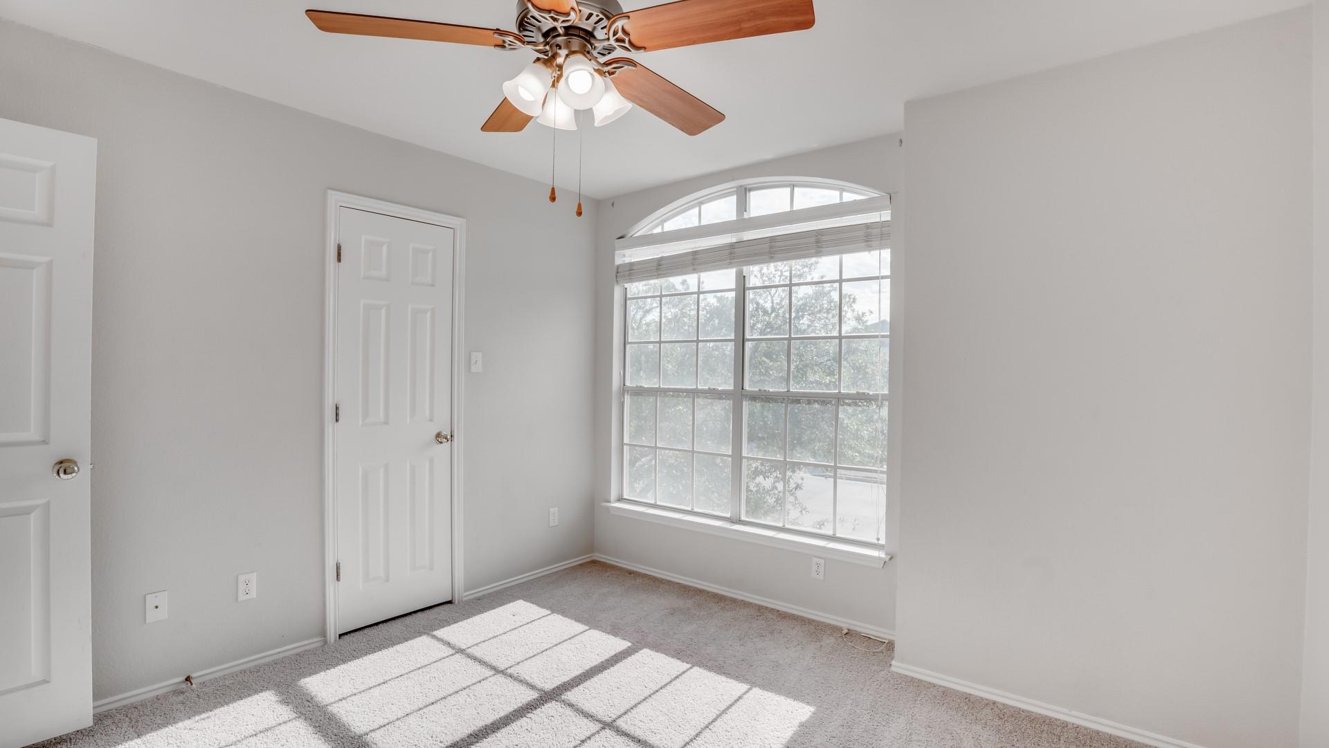 17414 Valentine Dr, Round Rock, TX 78664