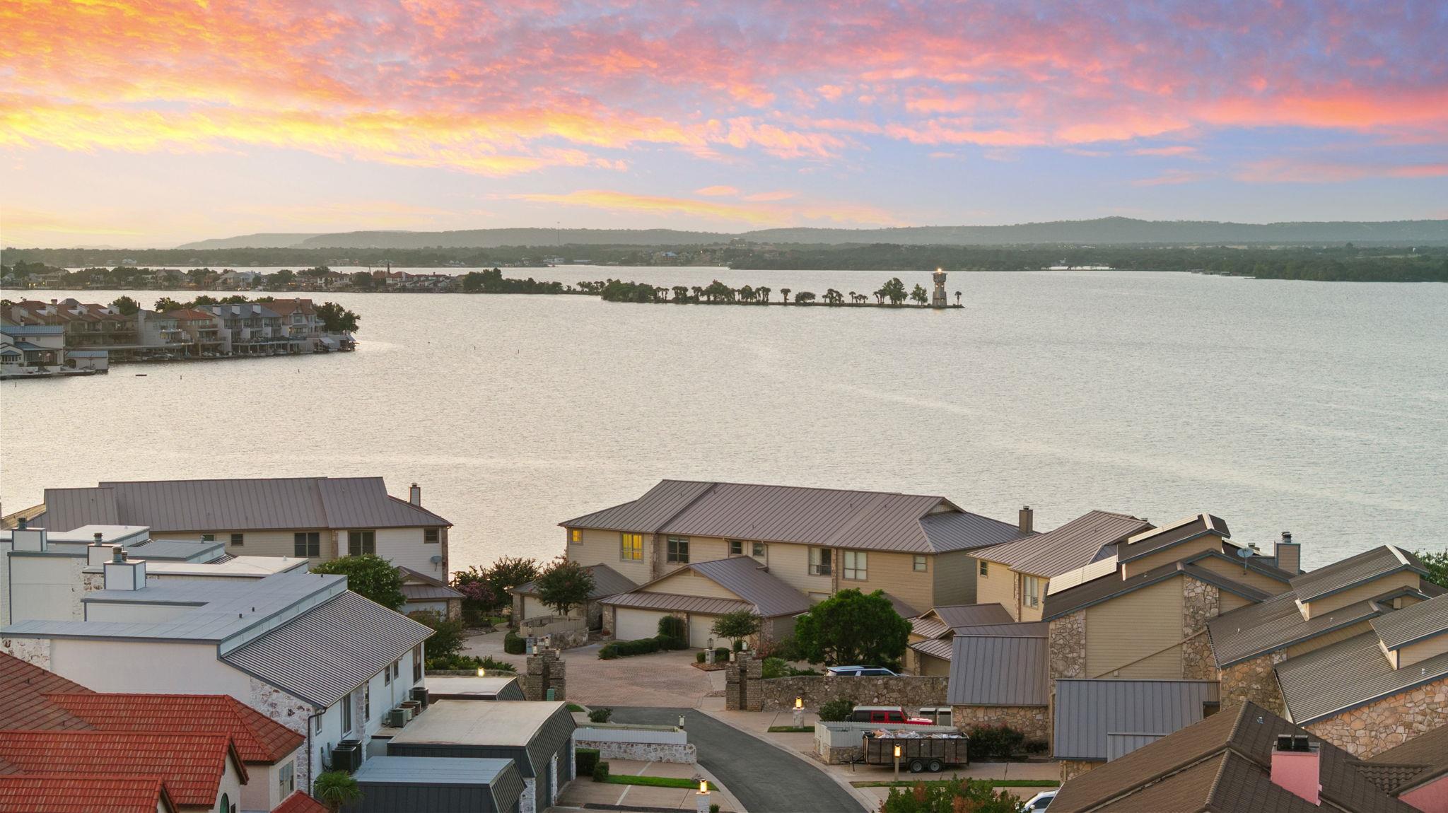 625 Horseshoe Bay Blvd, Horseshoe Bay, TX 78657