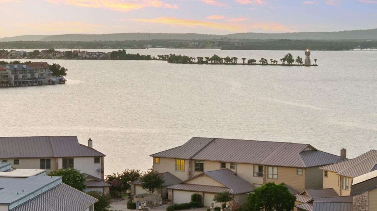 625 Horseshoe Bay Blvd, Horseshoe Bay, TX 78657